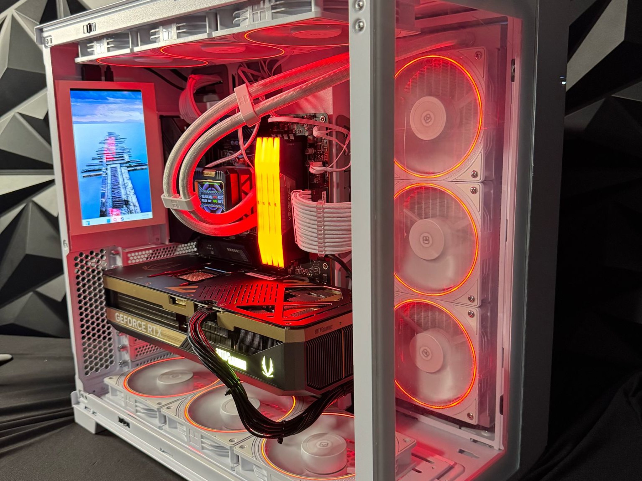 🏠🏠 THE MORTGAGE 🏠🏠 Ryzen 9800X3D|RTX 5090| 64 GB DDR5| 6.5 TB NVME| 1200W PSU