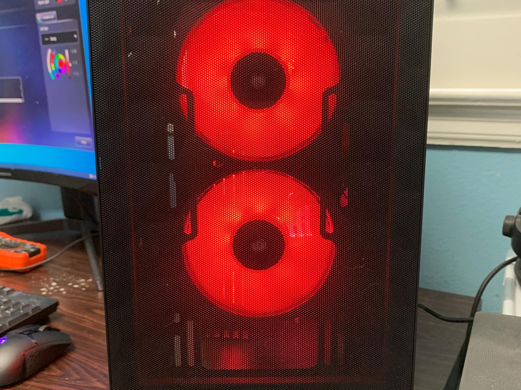Red Devil|Ryzen 7 3700X|RX 6700XT|32GB|500GB SSD|2TB HDD|Windows 10 Pro