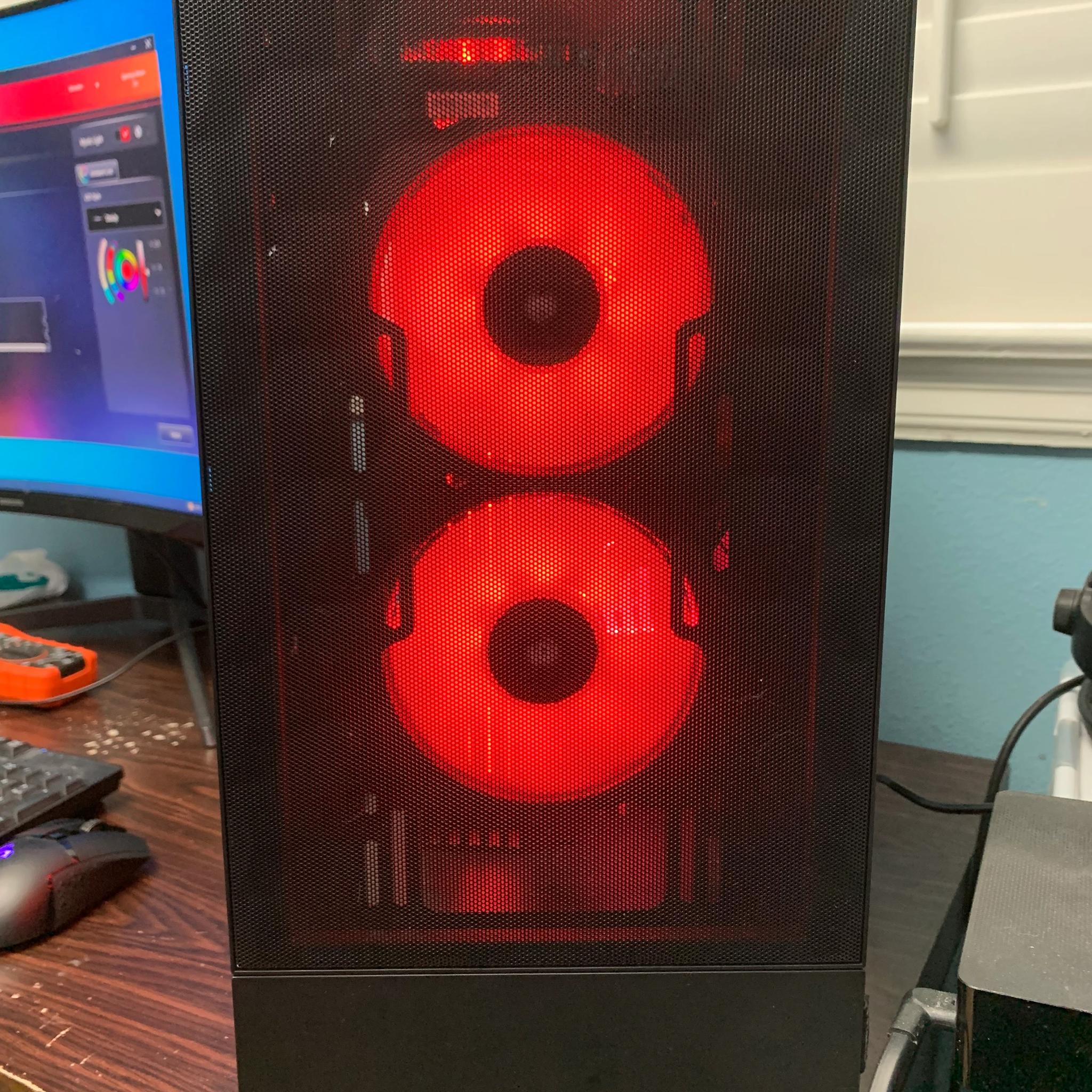 Red Devil|Ryzen 7 3700X|RX 6700XT|32GB|500GB SSD|2TB HDD|Windows 10 Pro