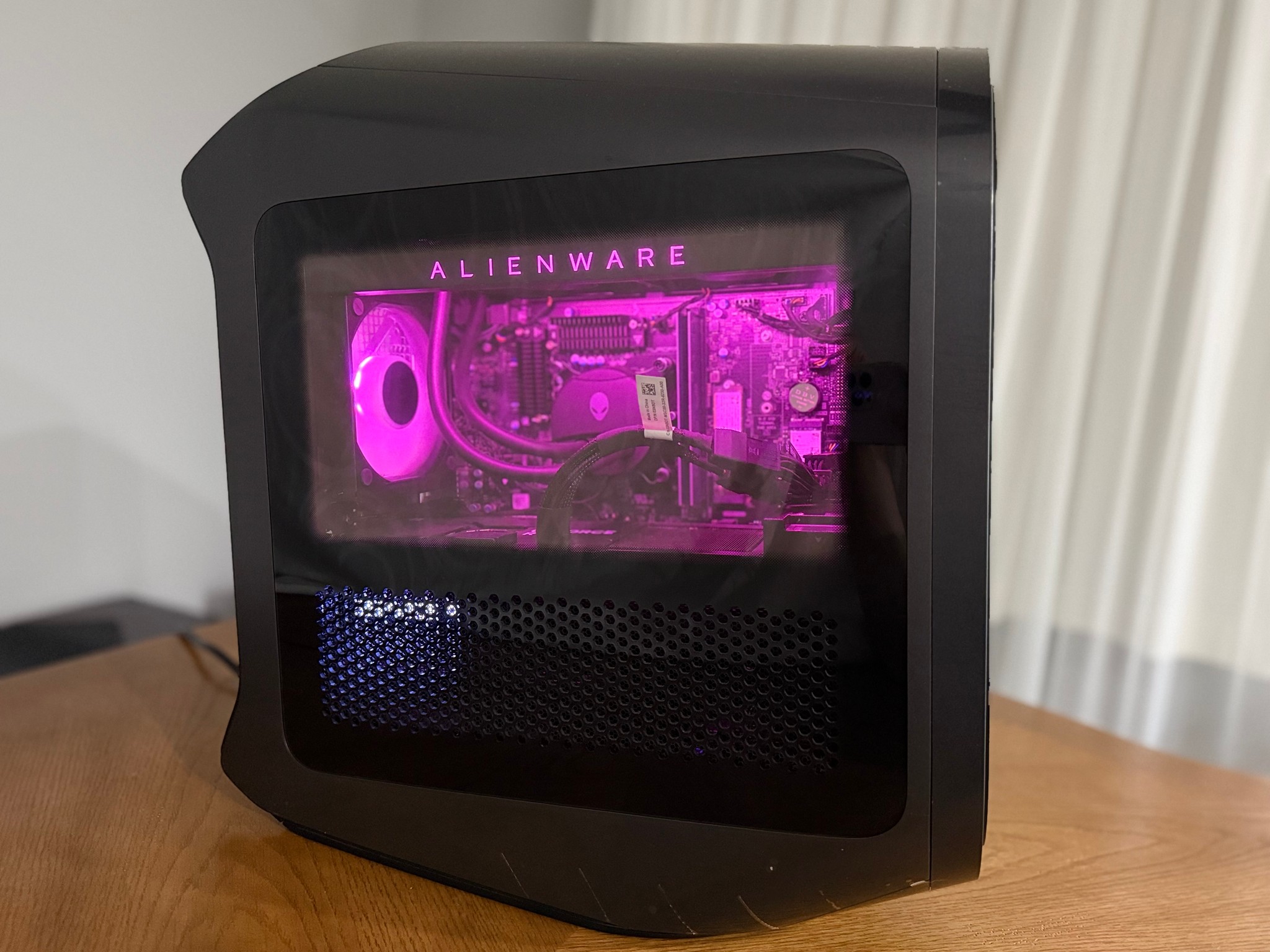 Alienware Aurora R15 | RTX 4080 16GB | i9-13900KF | 32GB RAM | 2TB