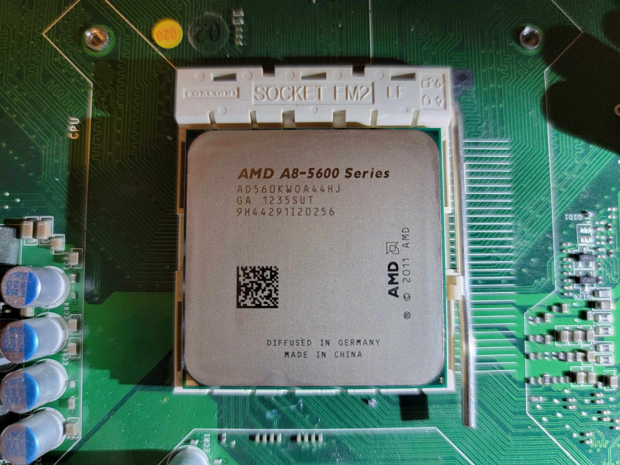 AMD A8-5600K 3.6 GHz Quad-Core FM2 Socket CPU Excellent Condition