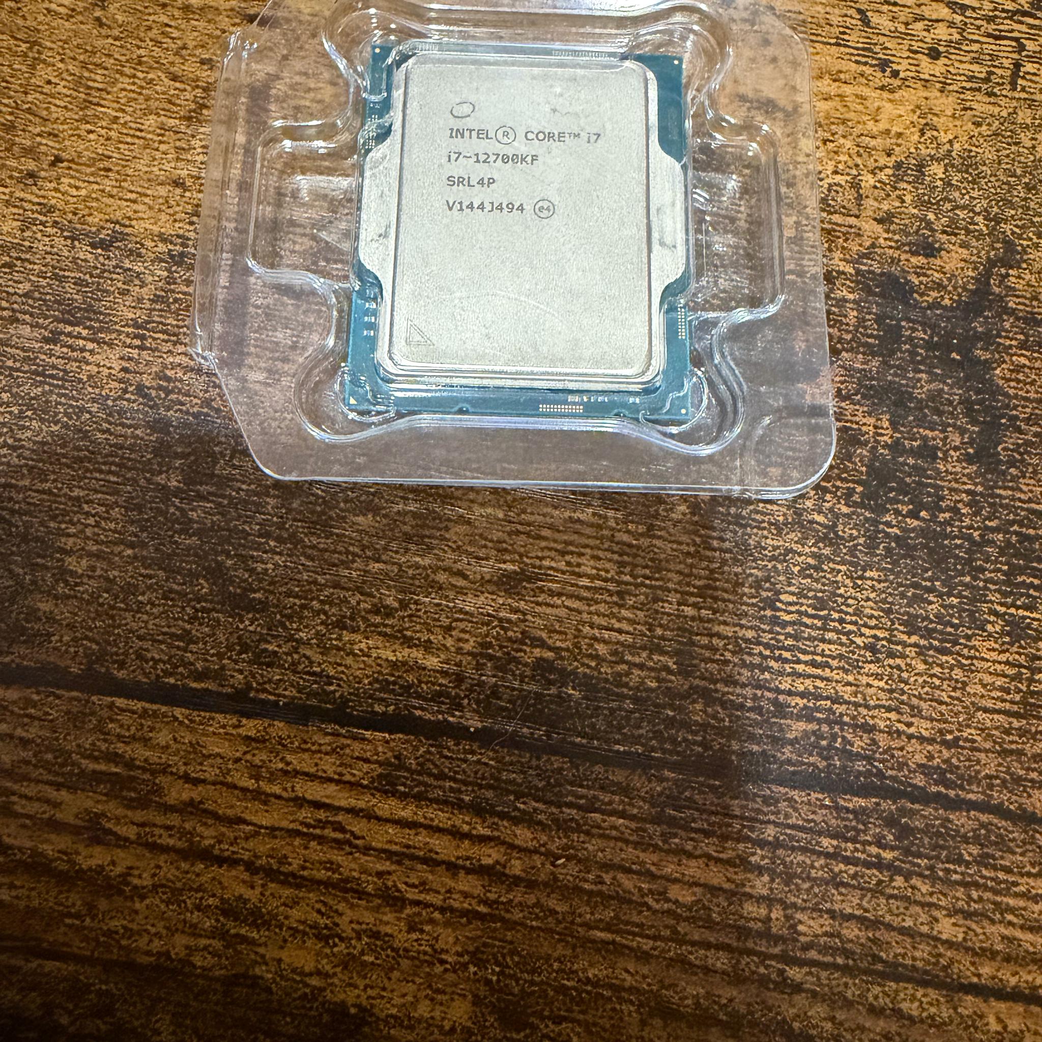 Intel Core i7-12700KF