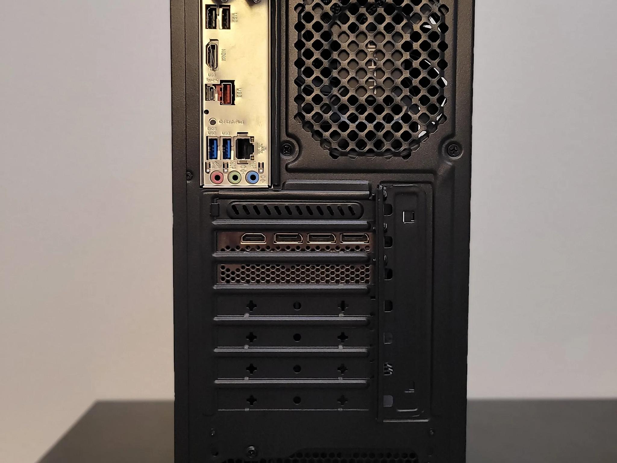 Void 1080  // Ryzen 7 5700x // RTX 3060ti // 16GB DDR4 // 256GB SSD+2TB HDD // WIFI + BT