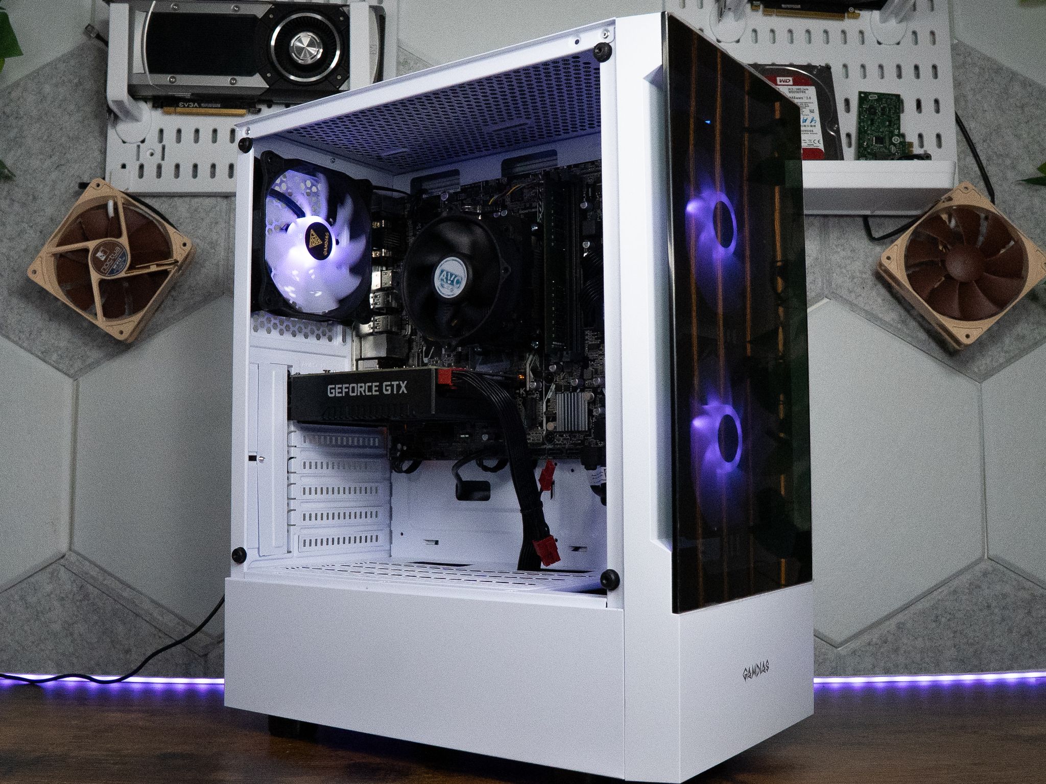 ❄️🌨 | GTX 1660 SUPER | RYZEN 5 2600 | 16GB DDR4 RAM | 1.24TB | Y2K Hero BRONZE