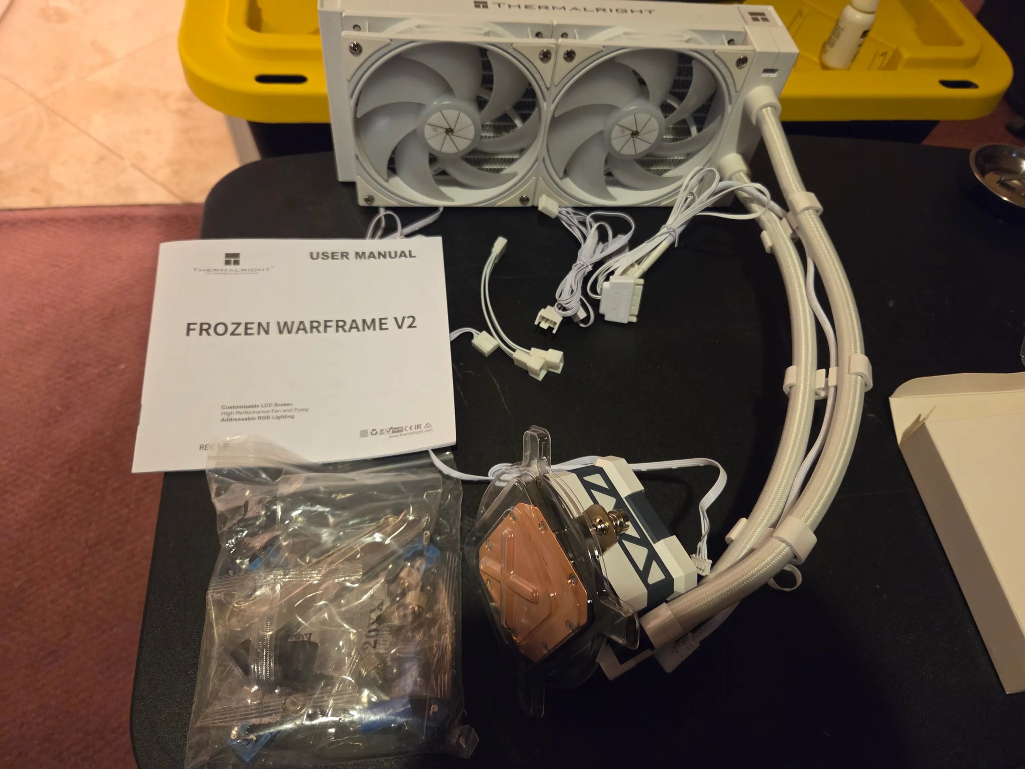 Thermalright FW240 V2 White ARGB AIO CPU Water Cooler w/ IPS Screen