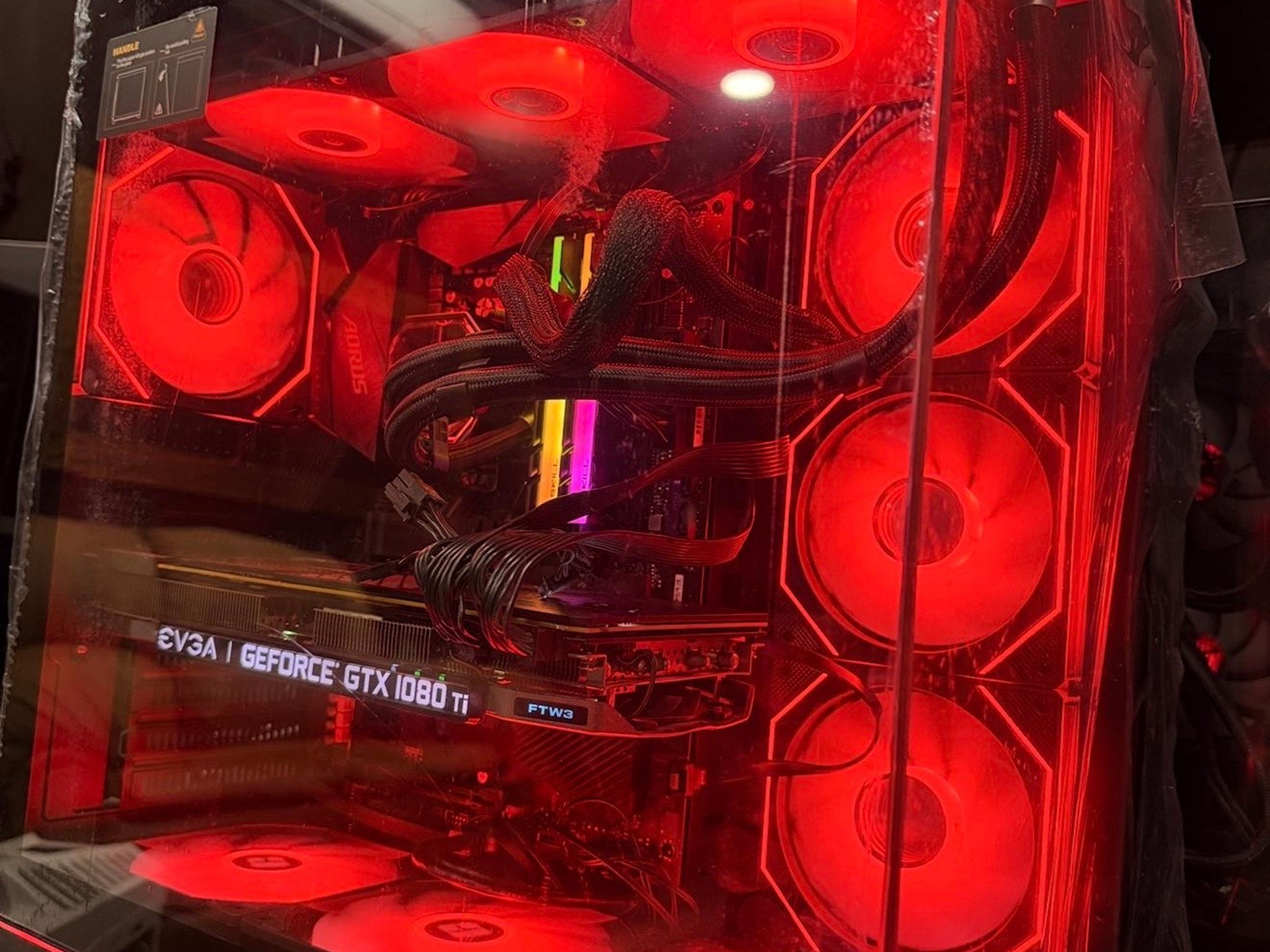 Gaming PC Ryzen 7 5700G GTX 1080 Ti FTW3 11GB 16GB RGB 5TB Storage WiFi Win11