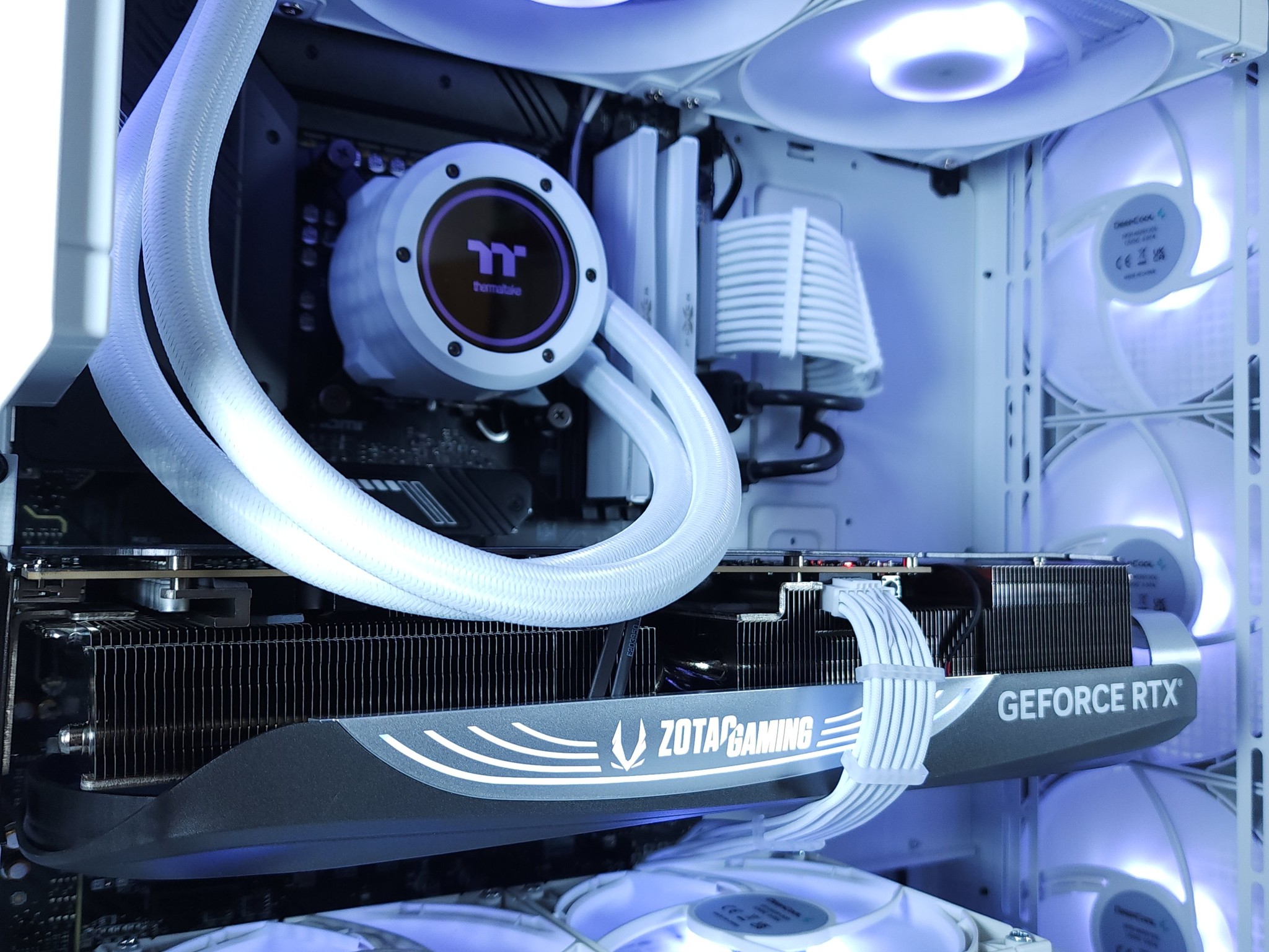 🤍RTX 4080●Core i7 12700KF●1440p/4K Gaming Computer