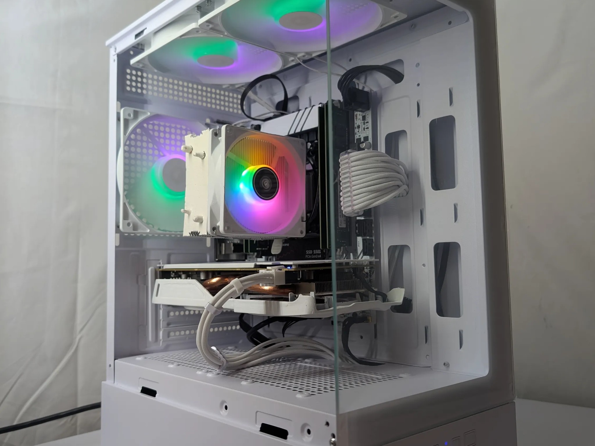 Gaming PC – Xeon 2630v4 | RX 570 8GB | 16GB DDR4 | 500GB NVMe | Windows 11 home