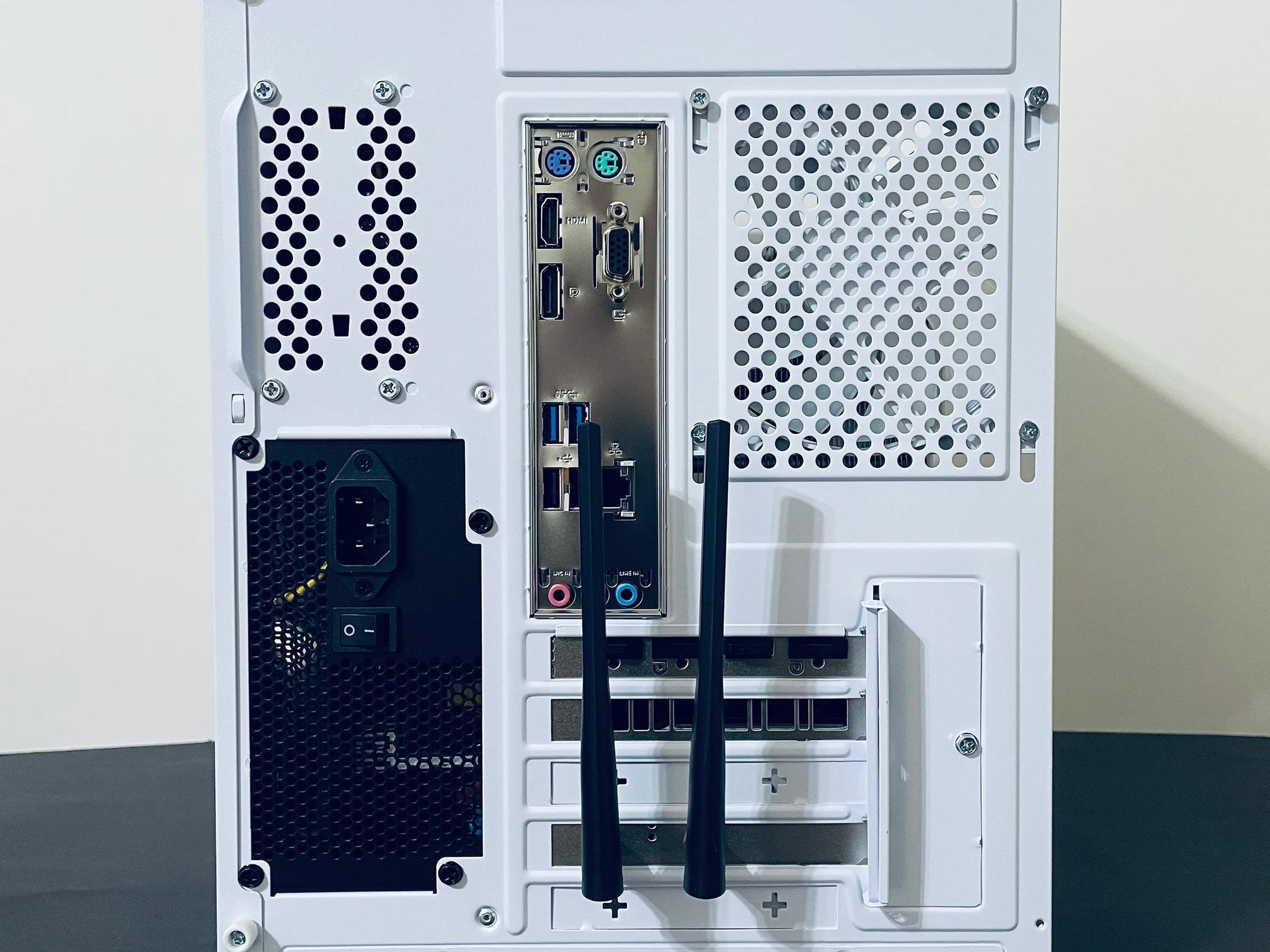 ❄️White Gaming PC w RGB - i3 12gen ○ 16GB RAM ○ 1TB SSD - RTX