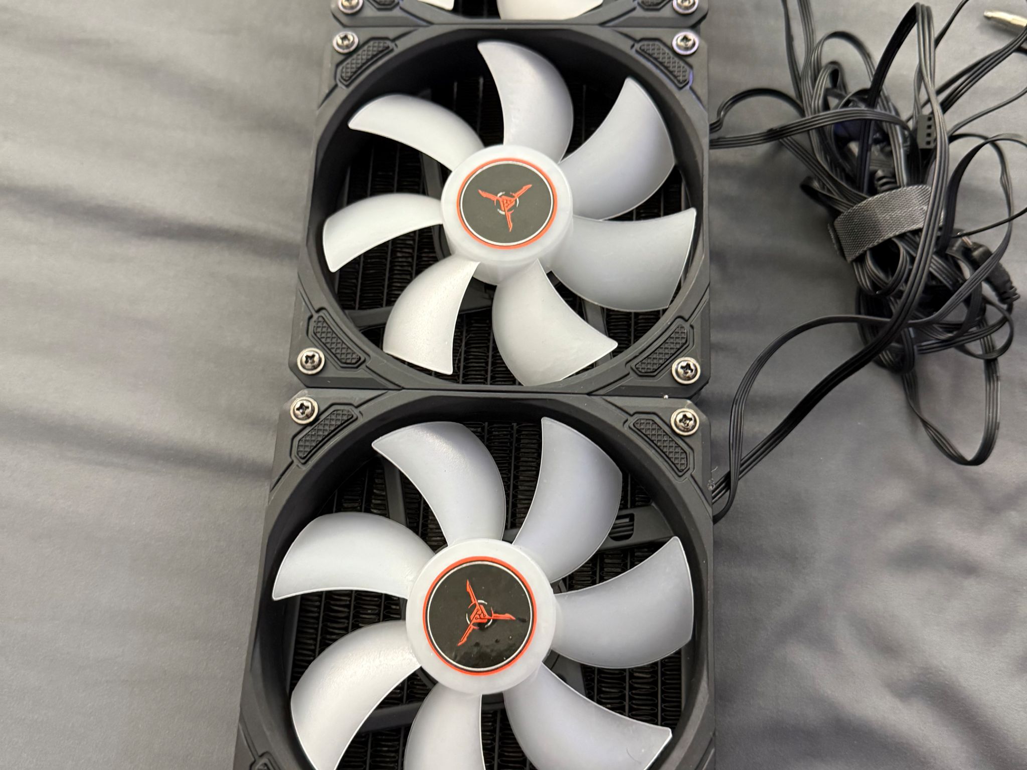 Skytech 360 AIO CPU Cooler Like New, LGA 1700 Bracket