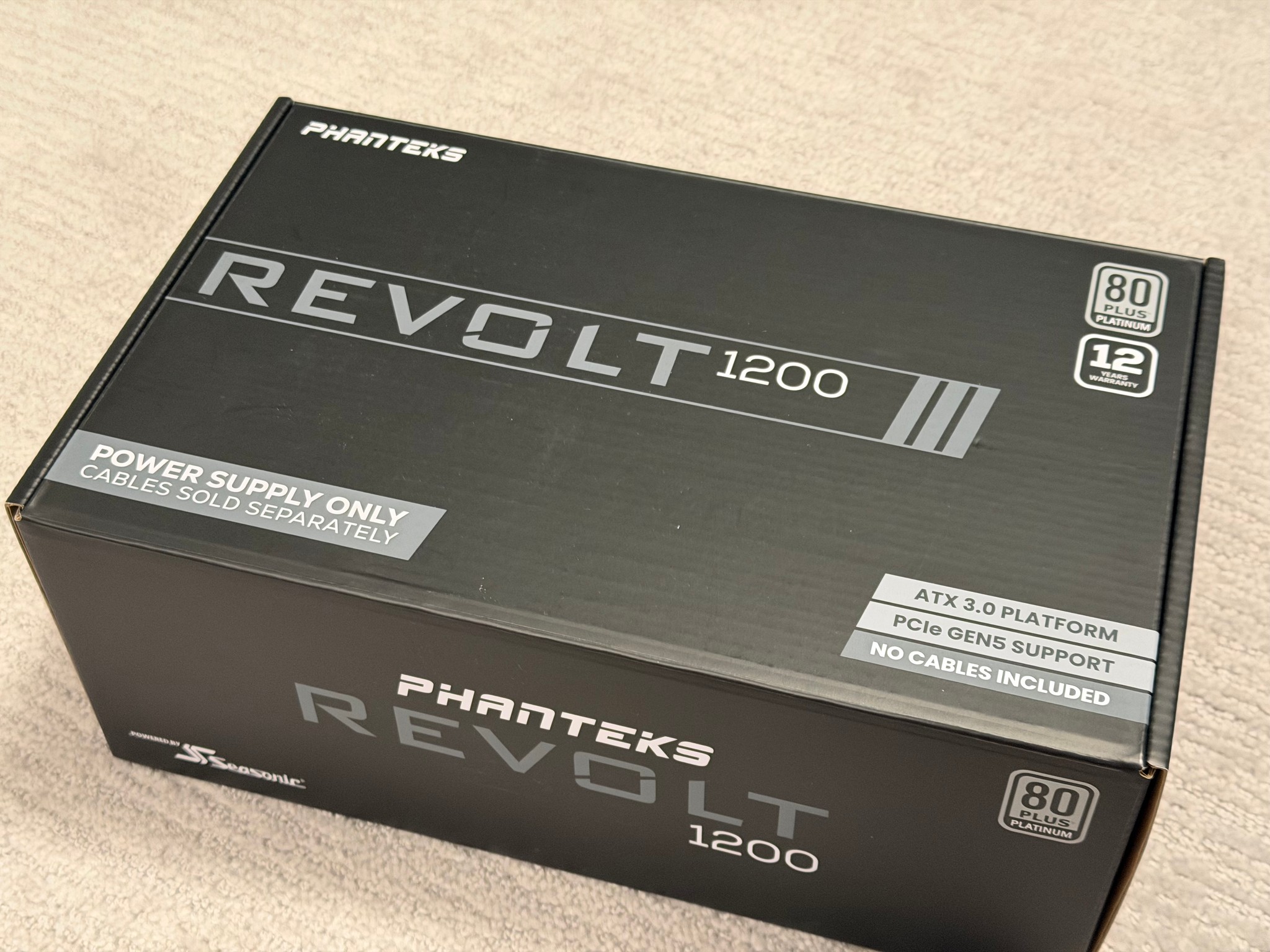 Phanteks 1200w Platinum Power Supply PSU with Sleeved Cable Kit