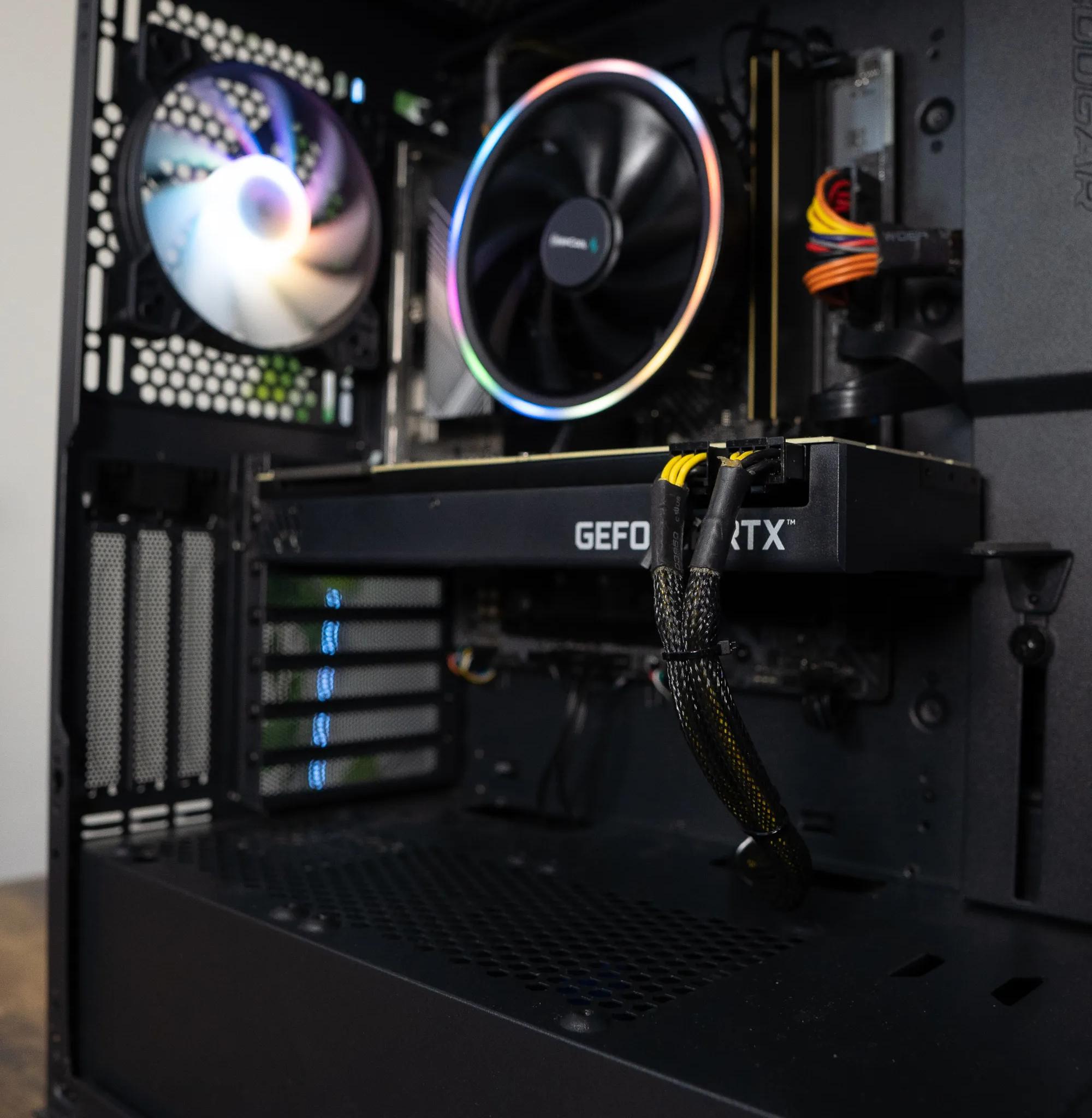 🍬🐾 | PNY RTX 2080 SUPER 8GB | RYZEN 5 7500F | 32GB DDR5 RAM | 1TB NVME SSD + 1TB HDD | Candy Cougar