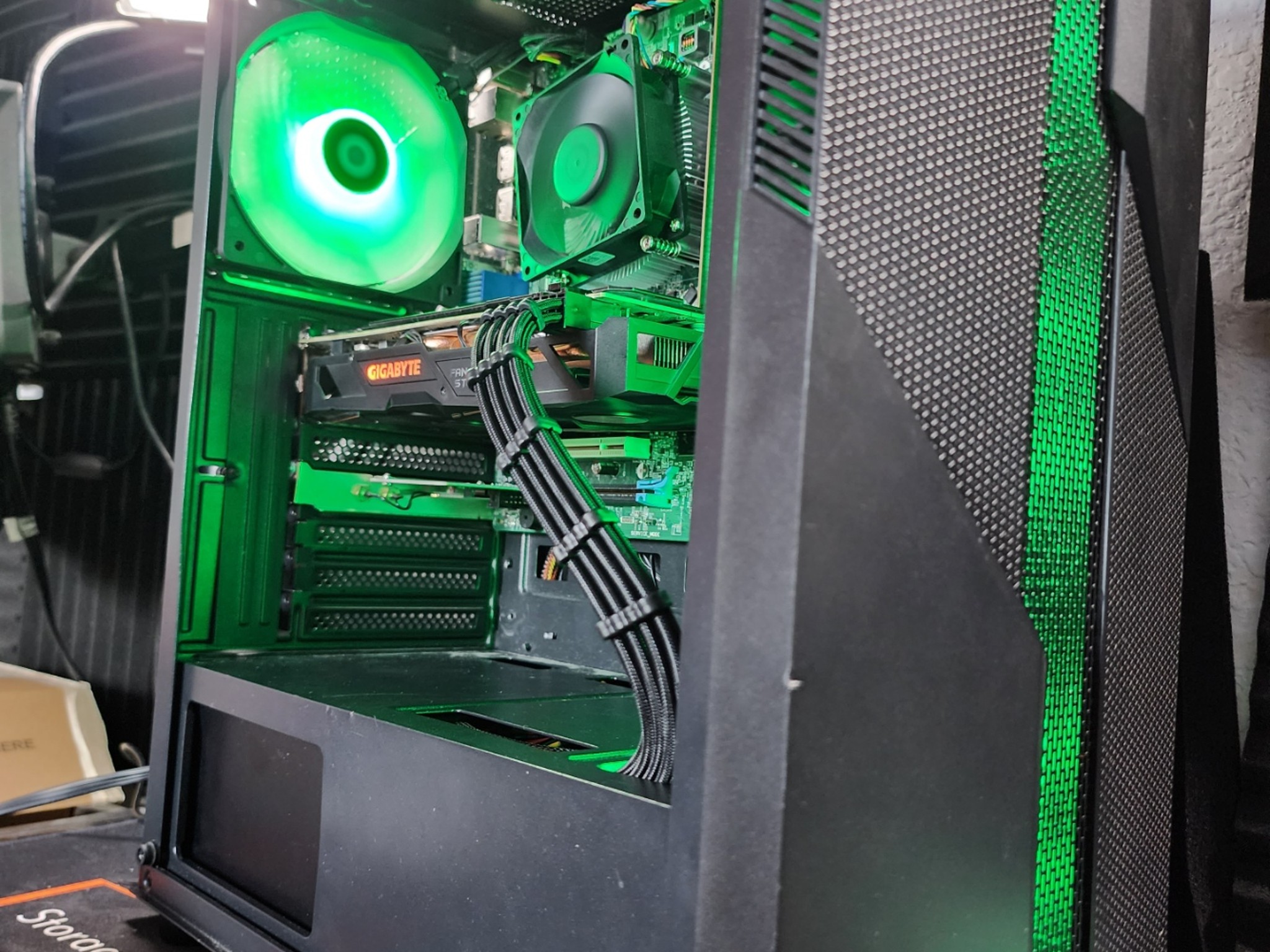 Gaming PC - RX 570 - Intel E3 1230