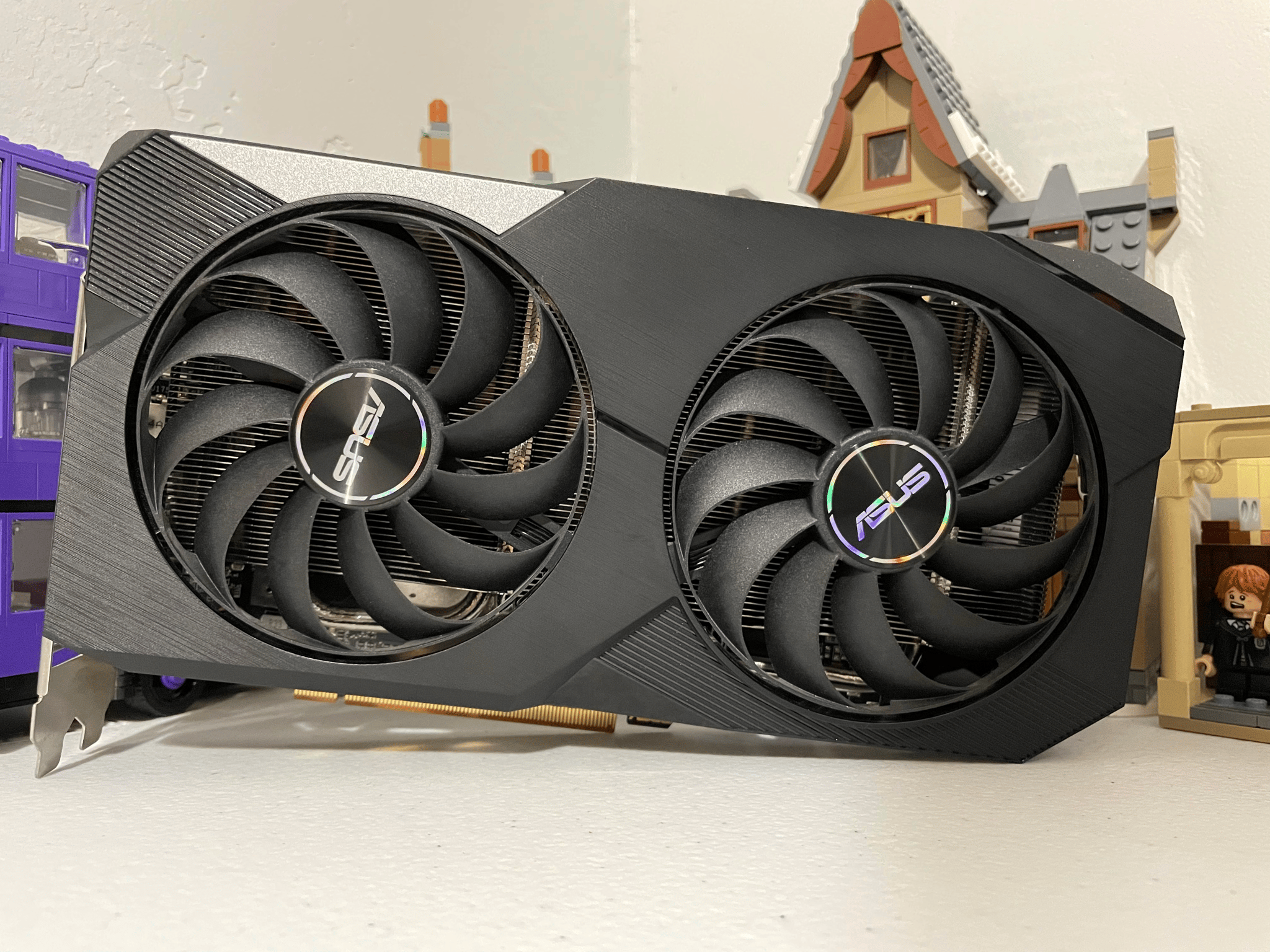 ASUS Radeon RX 6600