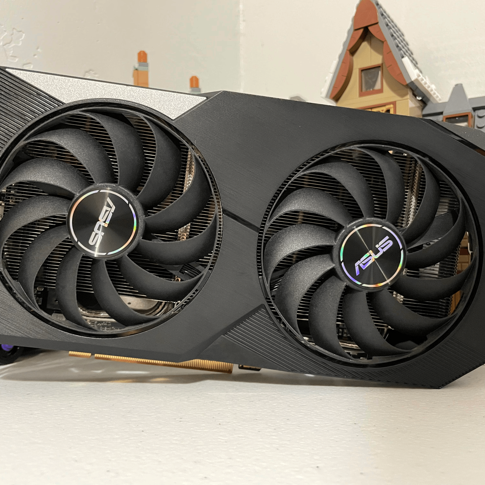 ASUS Radeon RX 6600