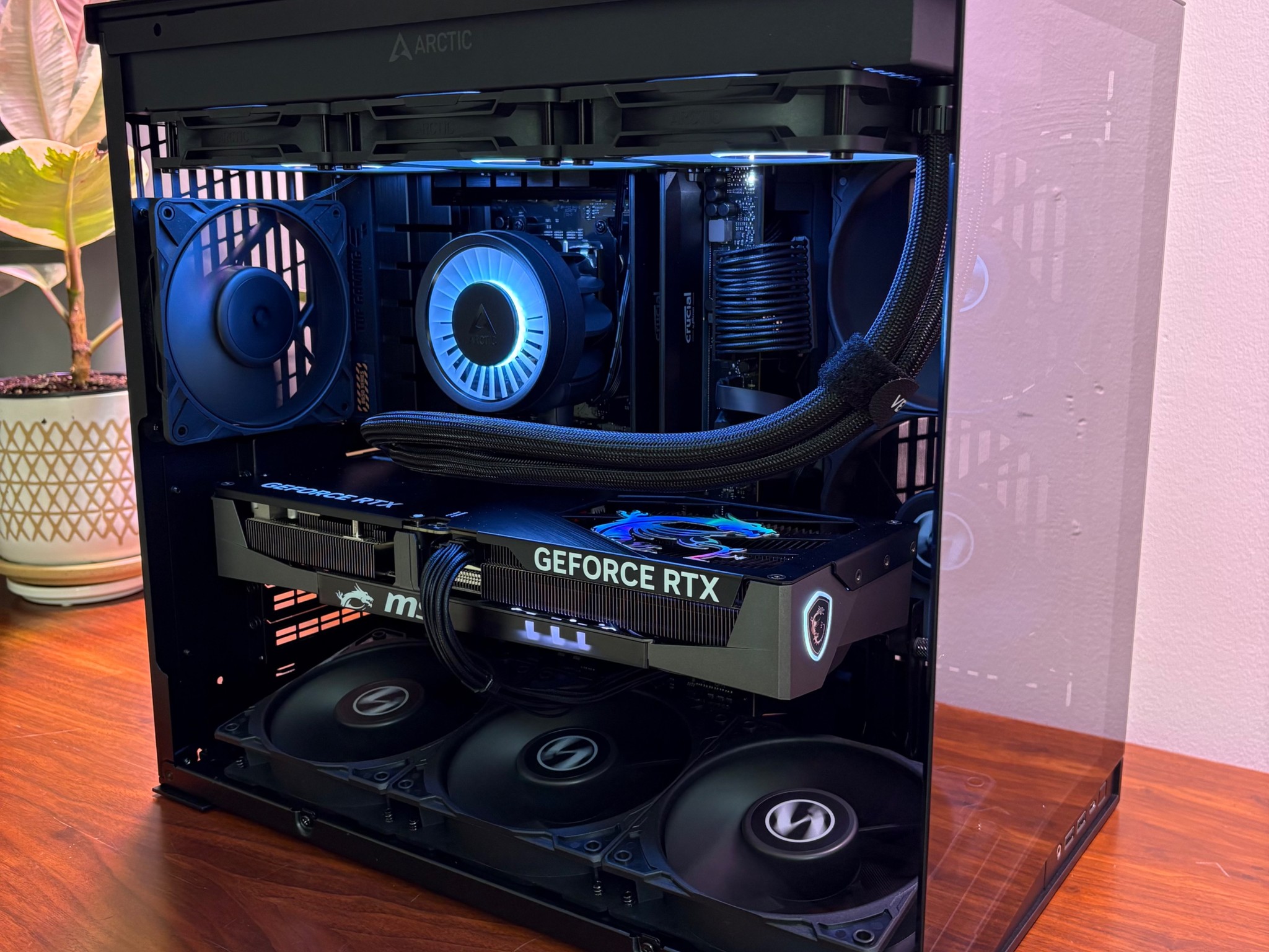 RTX 5080 | Ryzen 7 7800X3D | 32GB DDR5 | 2TB NVMe | 850W PSU | 360mm AIO | Lian Li O11D Mini V2