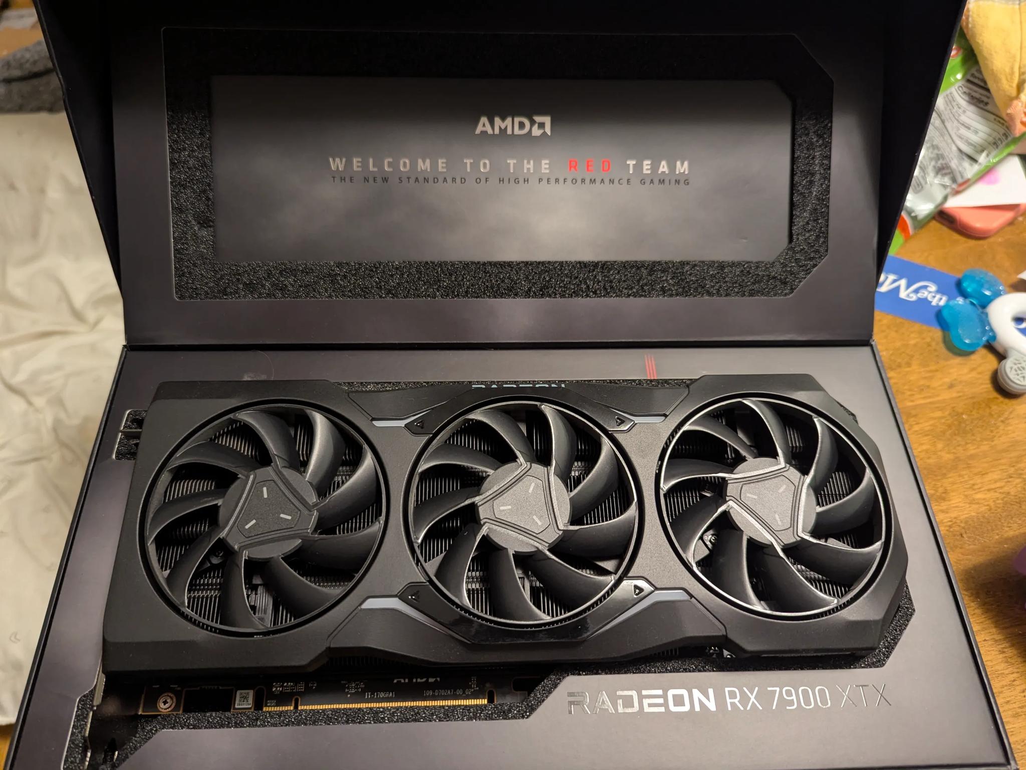 AMD Radeon RX 7900 XTX