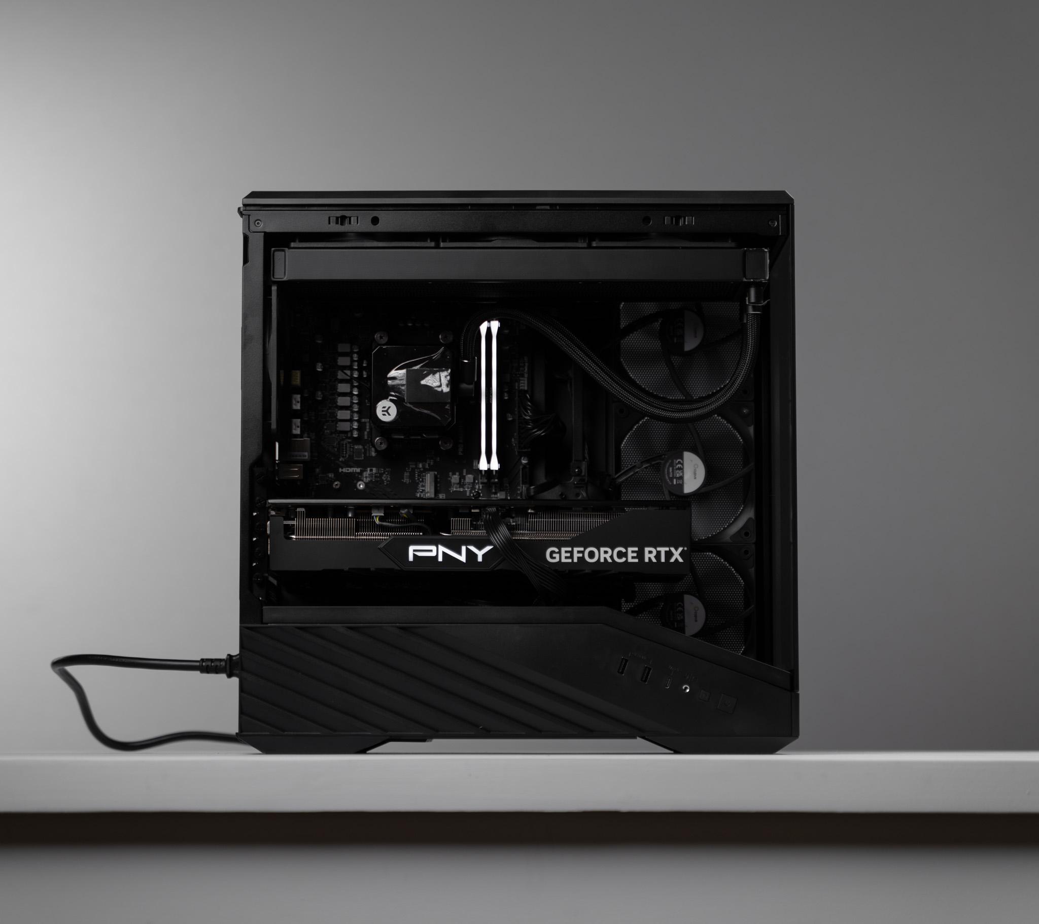 “Noirform” RTX 4080 Super Ryzen 7 9700X 32GB 1TB Windows 11 Workstation Gaming PC