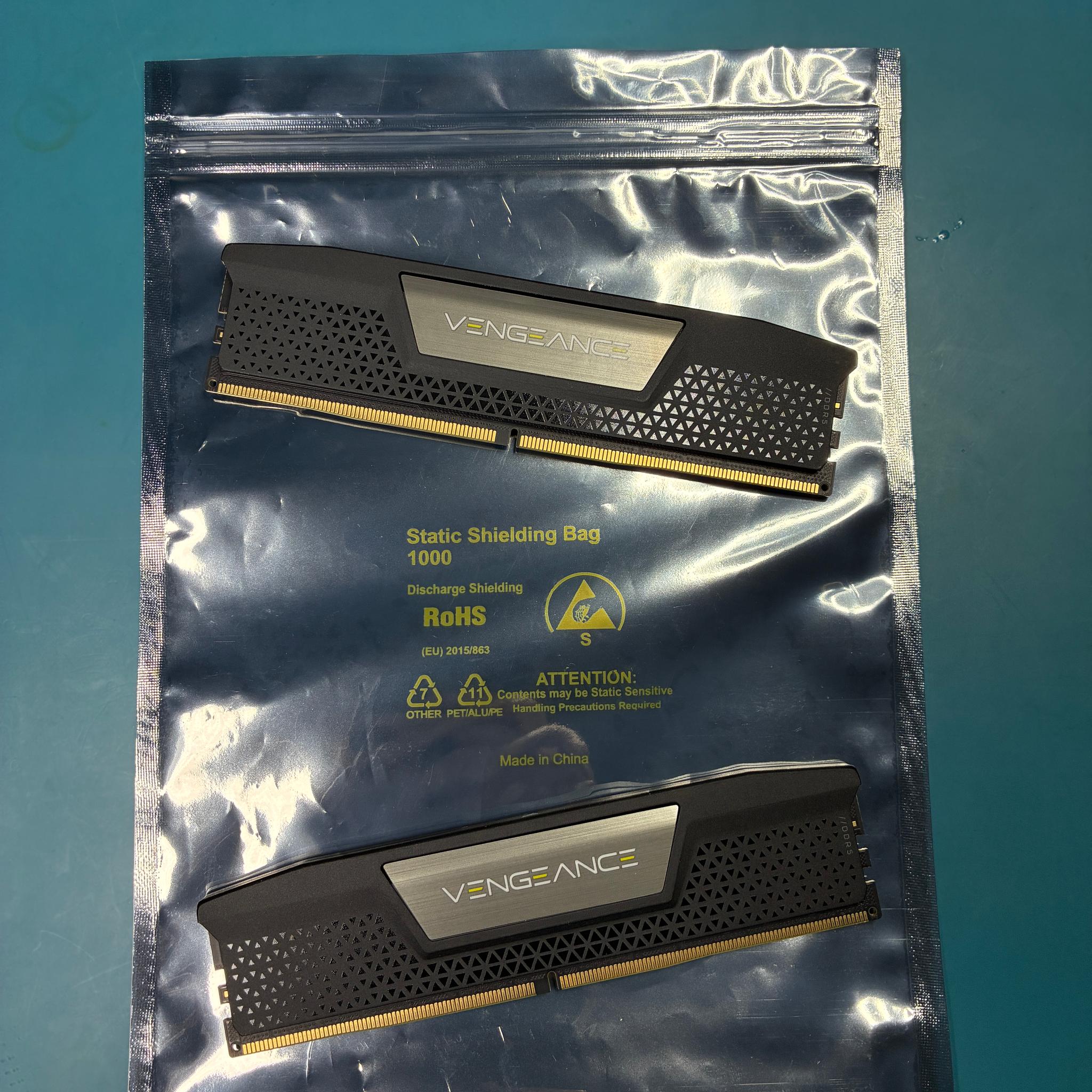 Corsair Vengeance DDR5 48GB kit (Memory)