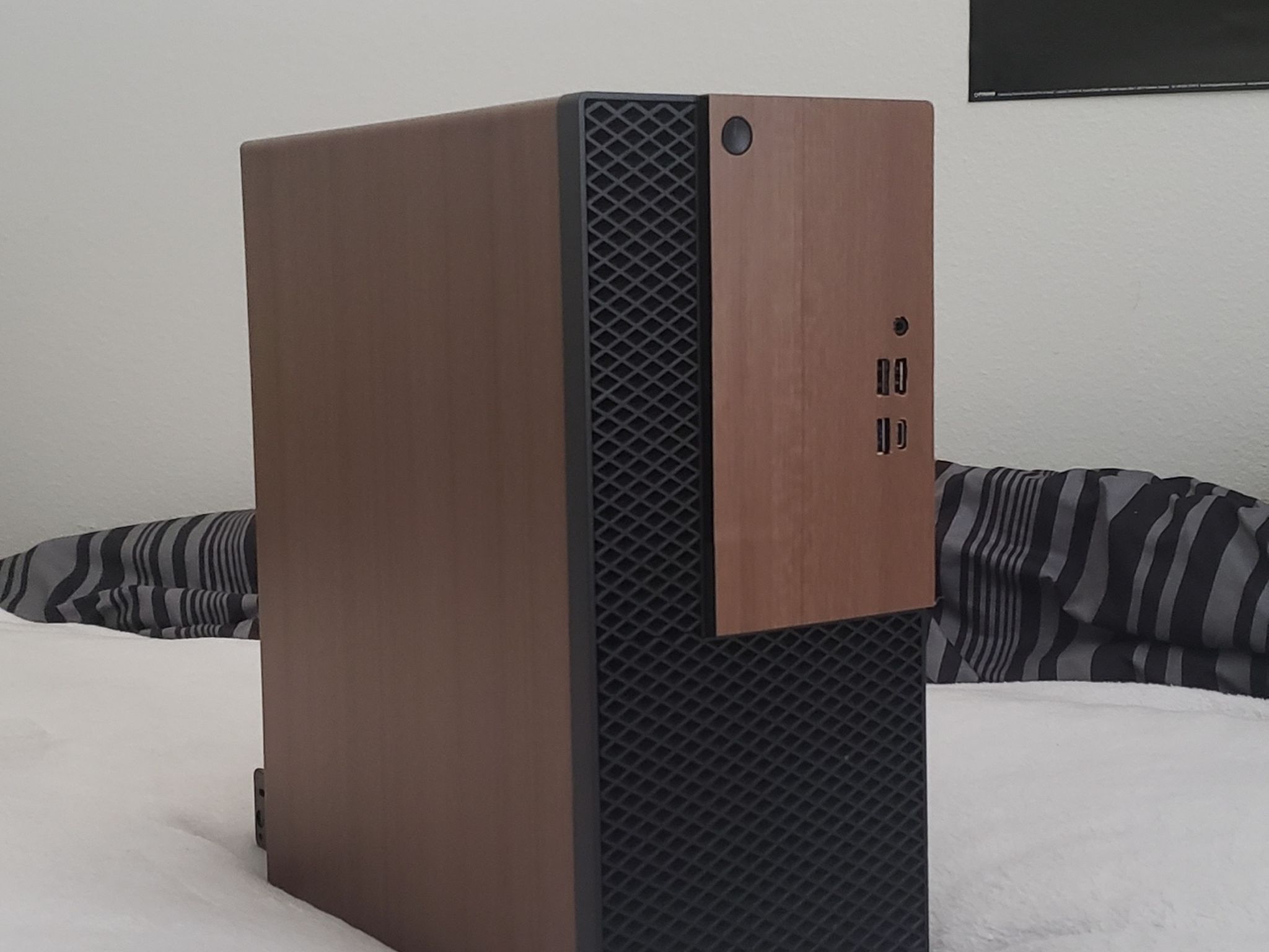 "The Woodline" Mid Range Gaming PC, GTX 1660 Super