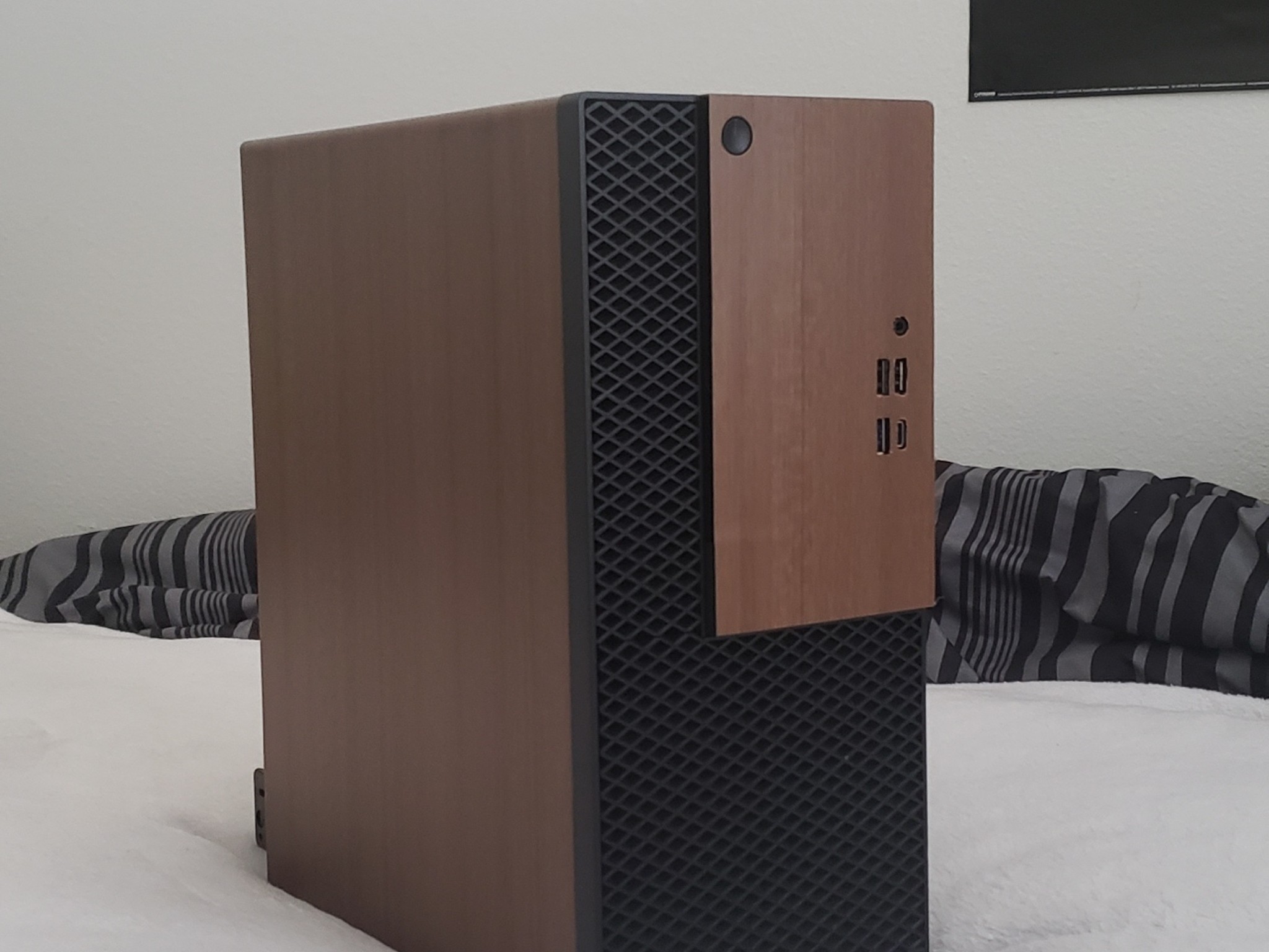"The Woodline" Mid Range Gaming PC, GTX 1660 Super
