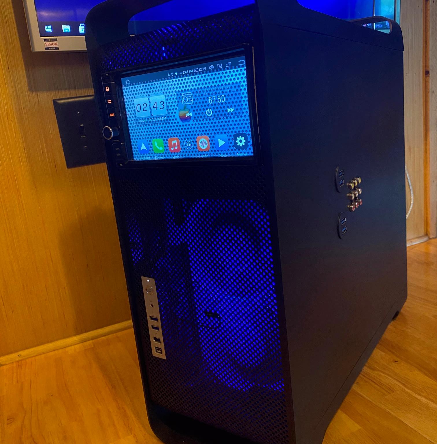 Custom Apple Mac Pro 3, 1 | Built in 7" Android touchscreen receiver | LEDs