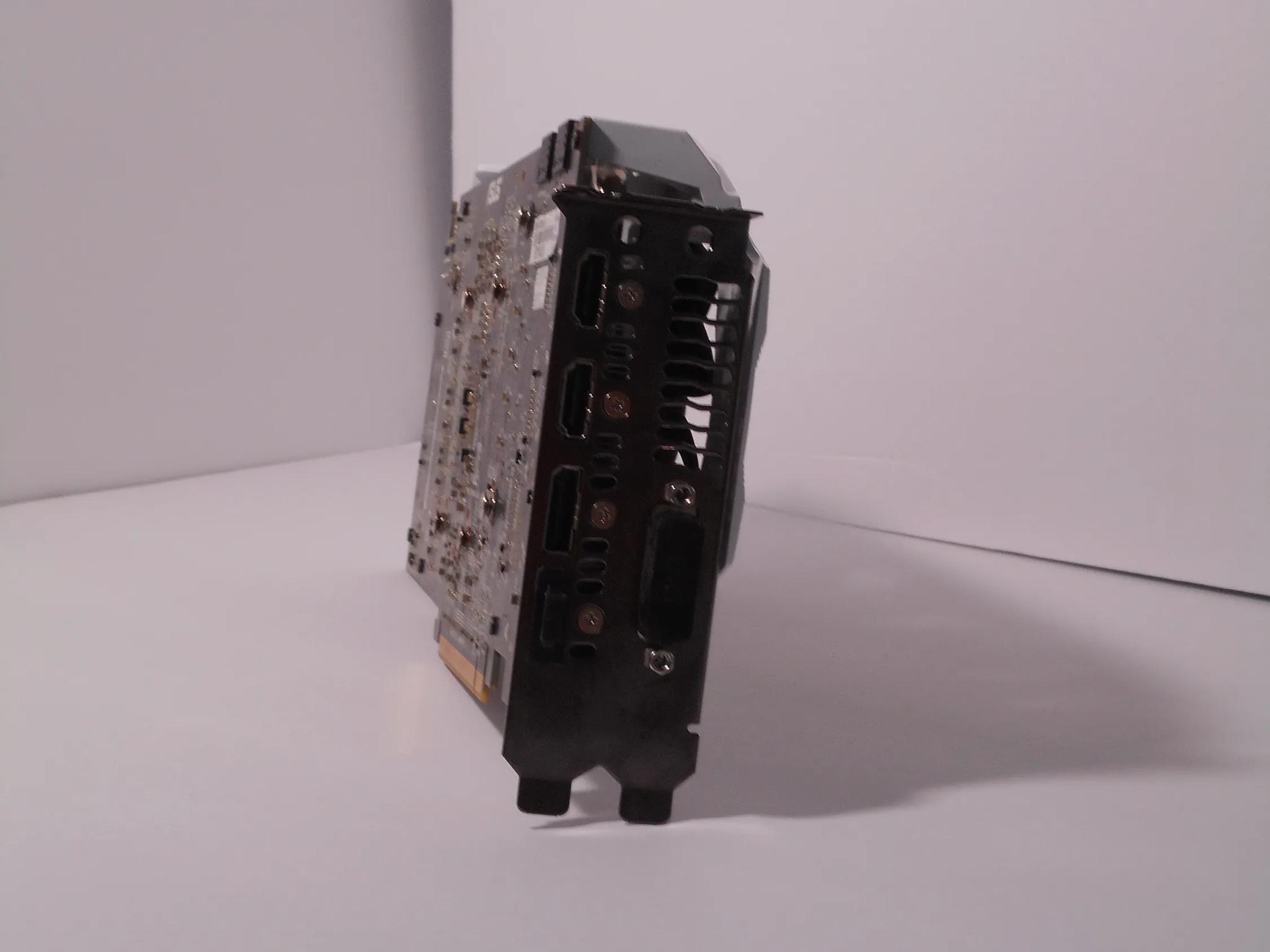 Asus Dual GTX 1070 OC 8GB