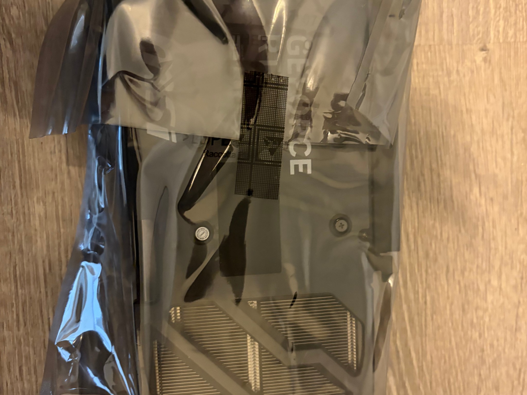 MSI GeForce RTX 5070 12G SHADOW 2X OC