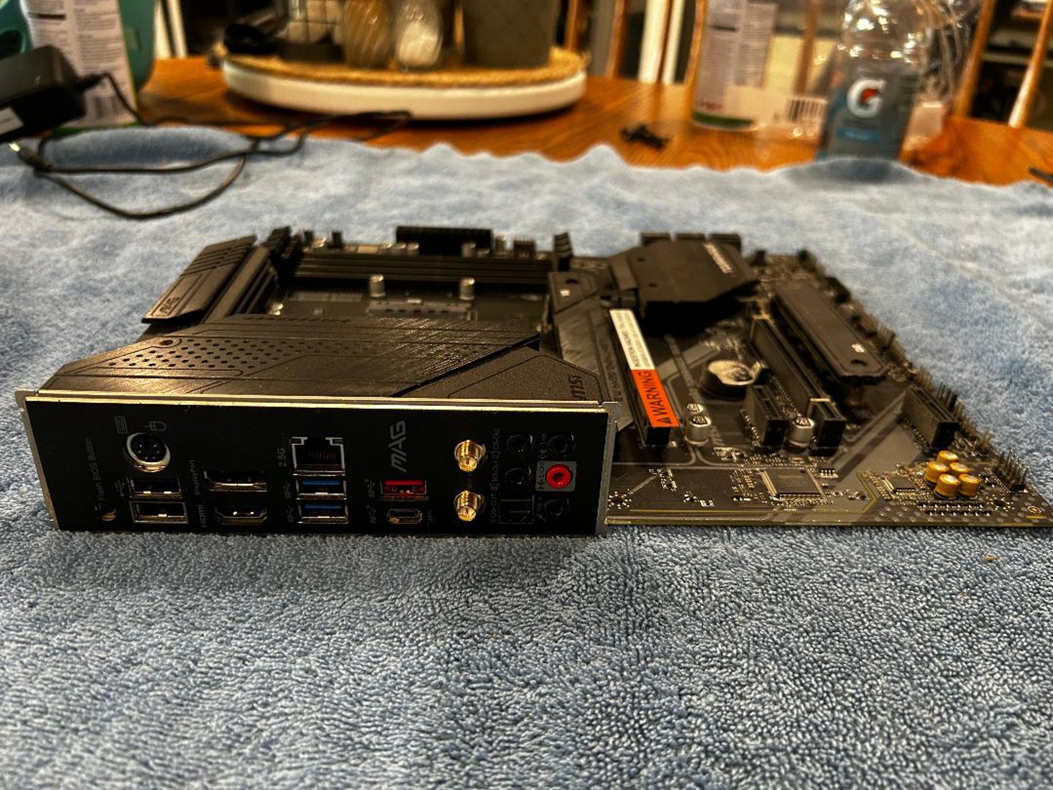 MSI MAG B550 TOMAHAWK MAX WIFI