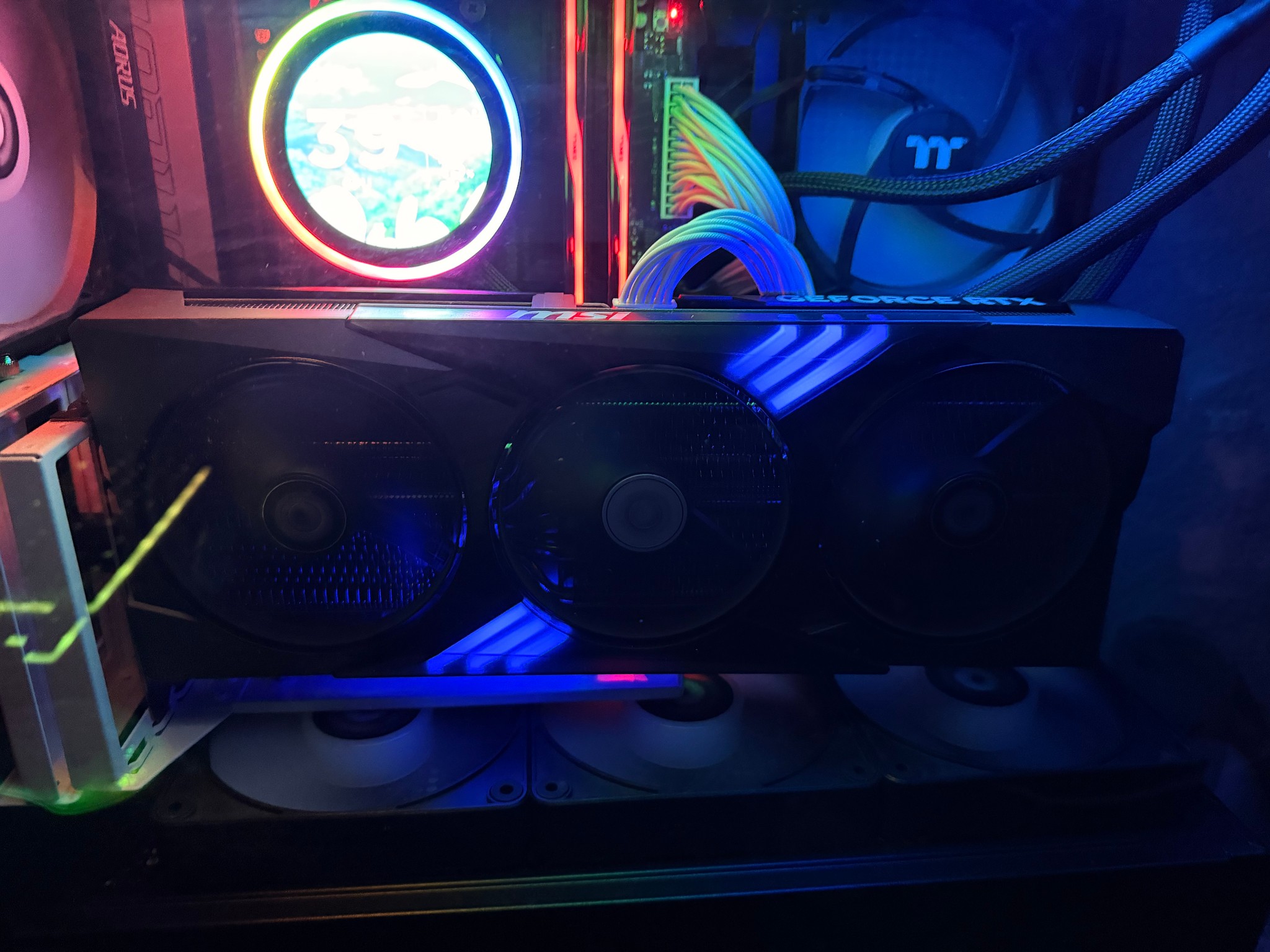 MSI GeForce RTX 5080 16G GAMING TRIO OC