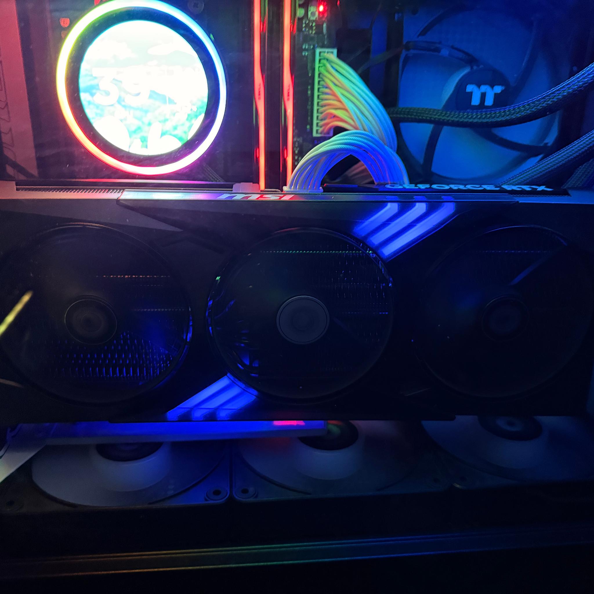 MSI GeForce RTX 5080 16G GAMING TRIO OC
