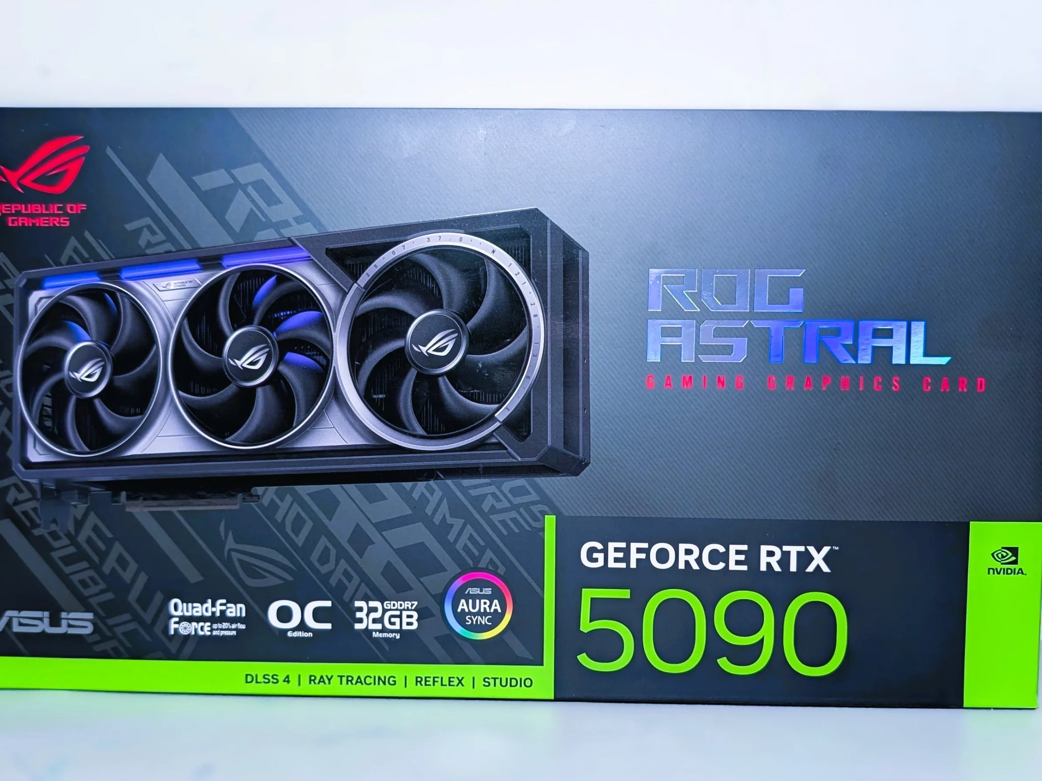 ASUS ROG Astral GeForce RTX 5090 32GB GDDR7 Graphics Card BRAND NEW
