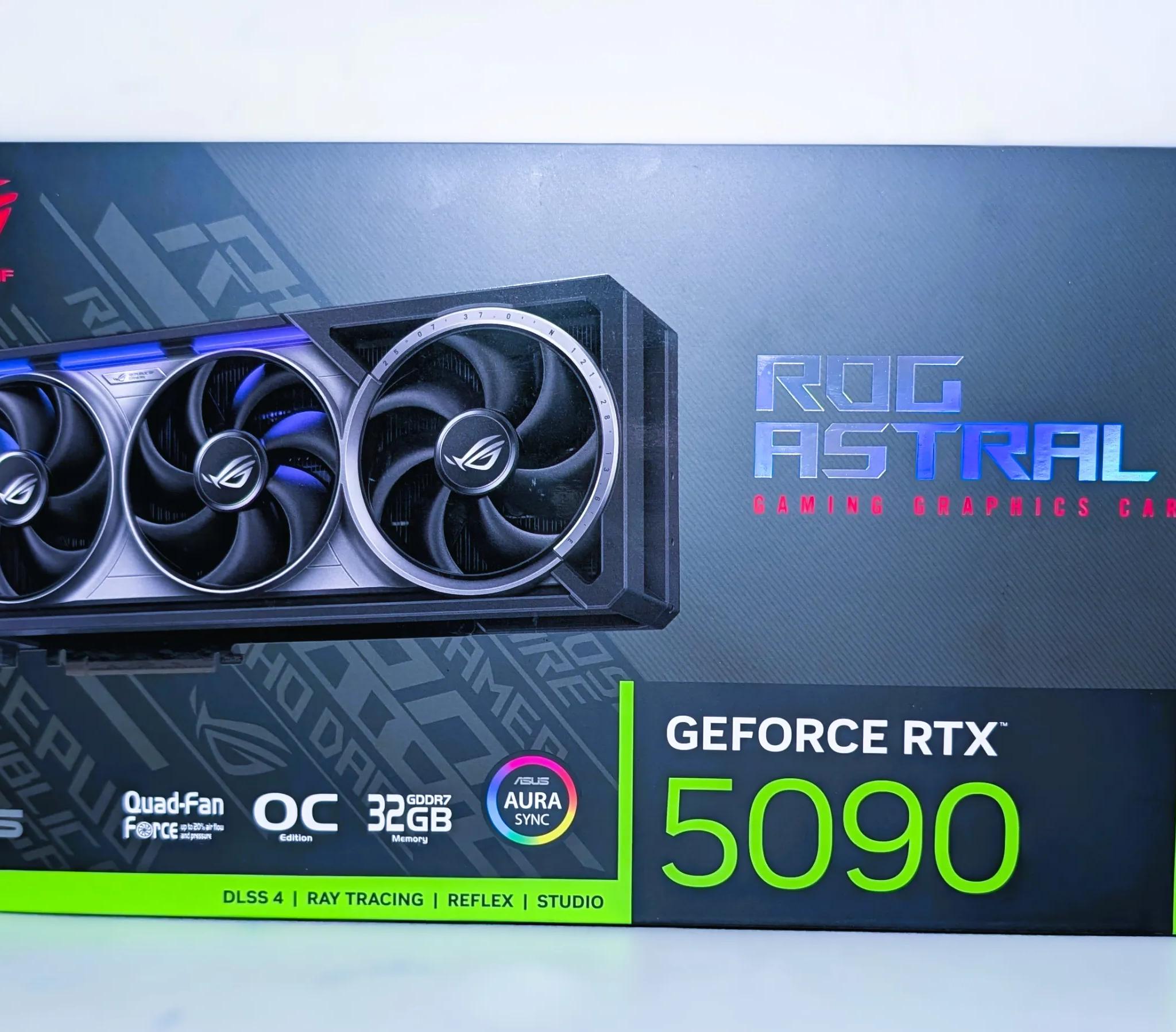 ASUS ROG Astral GeForce RTX 5090 32GB GDDR7 Graphics Card BRAND NEW