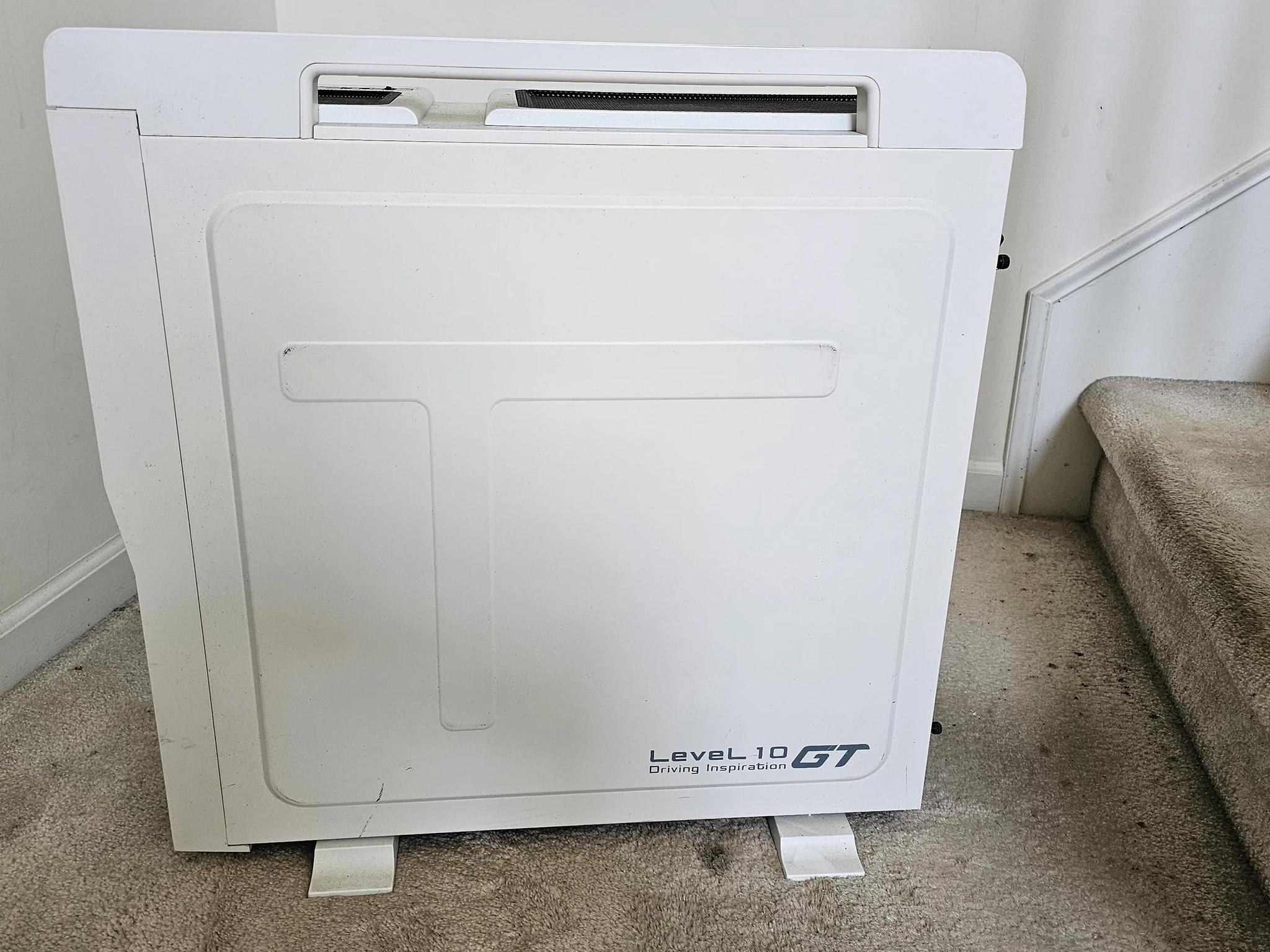 Thermaltake Level 10 GT Snow Edition