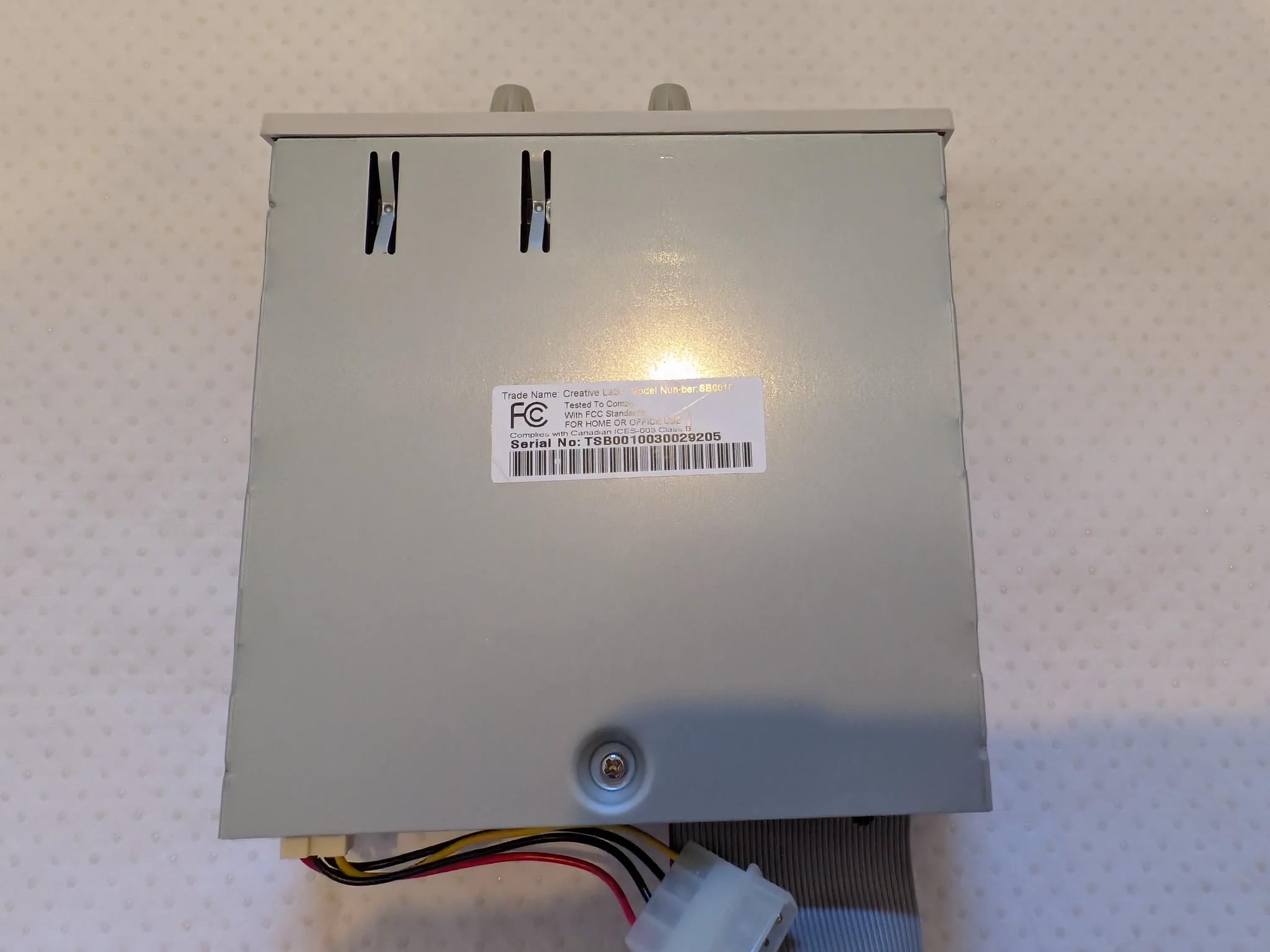 Sound Blaster Live! CT4830 sound card with Live! Drive IR SB0010 front panel