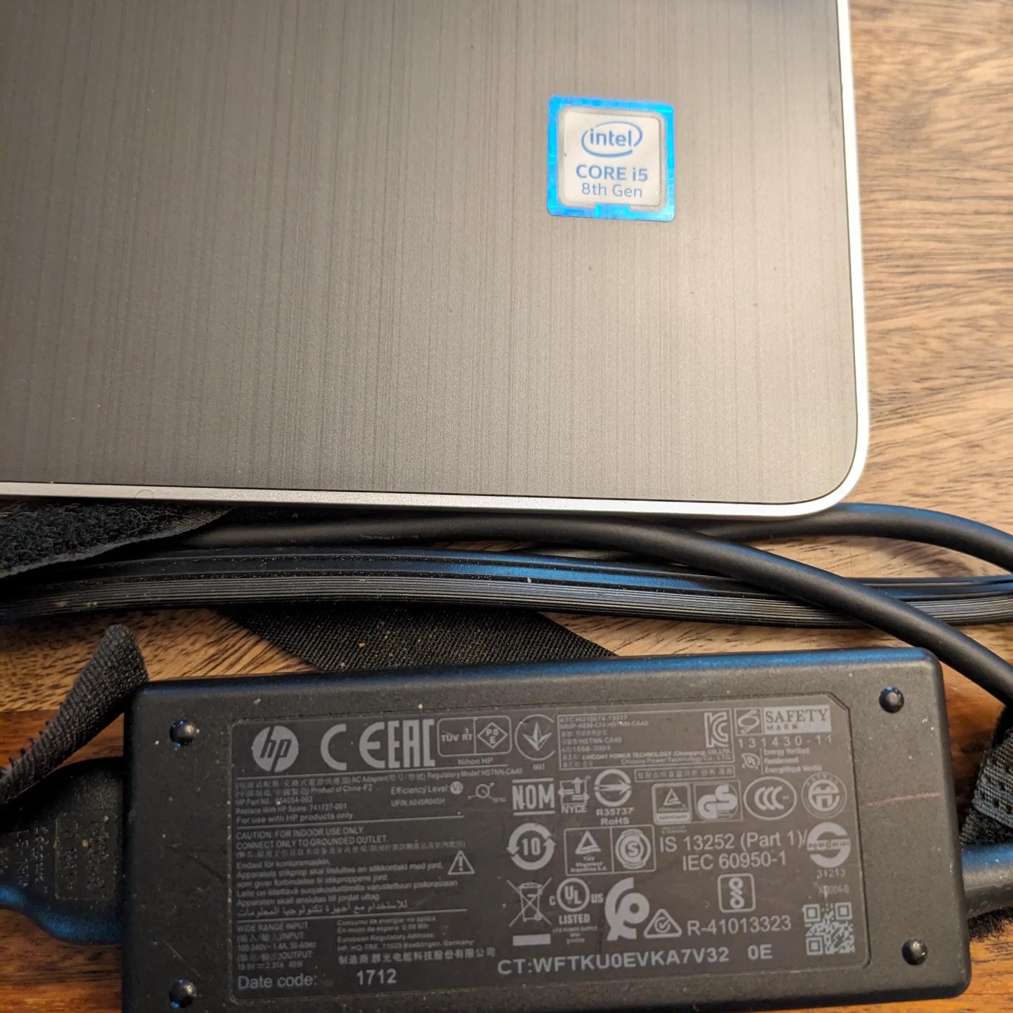 HP 15" Touch Screen i5-8265U (8 thread), 12GB RAM 256GB+Optane, Win 10, Model 15-DY0013DX -Good Cond