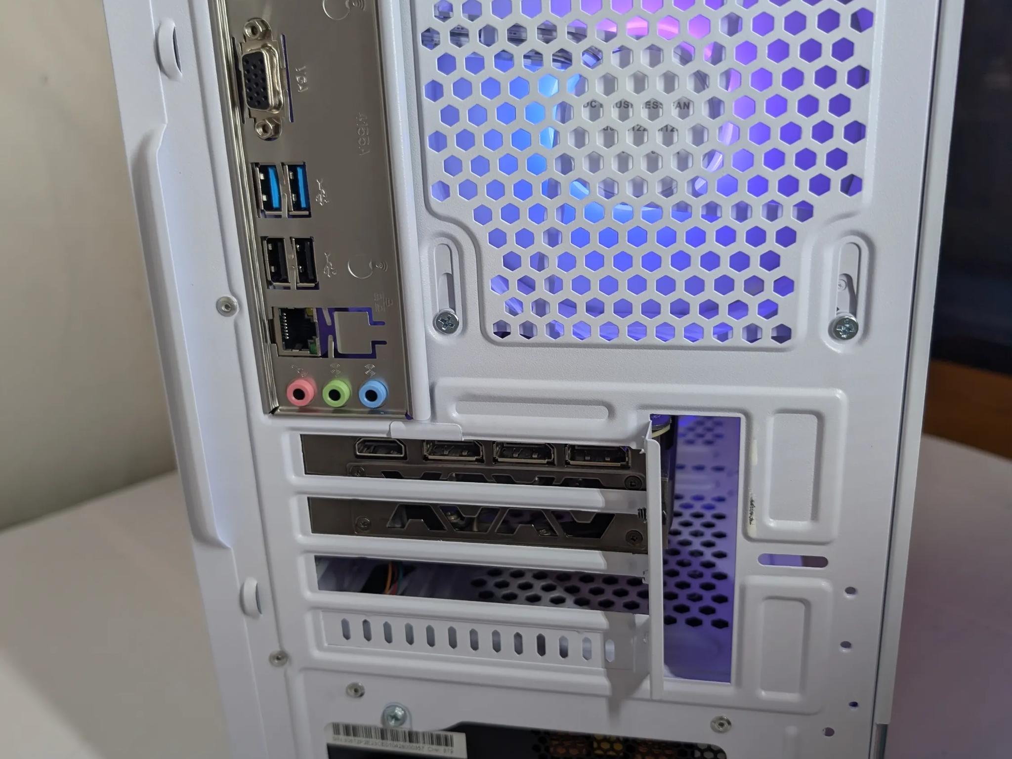 ALL WHITE | RTX 3070 | RYZEN 5 5600X | 16GB DDR4 | 500GB NVME