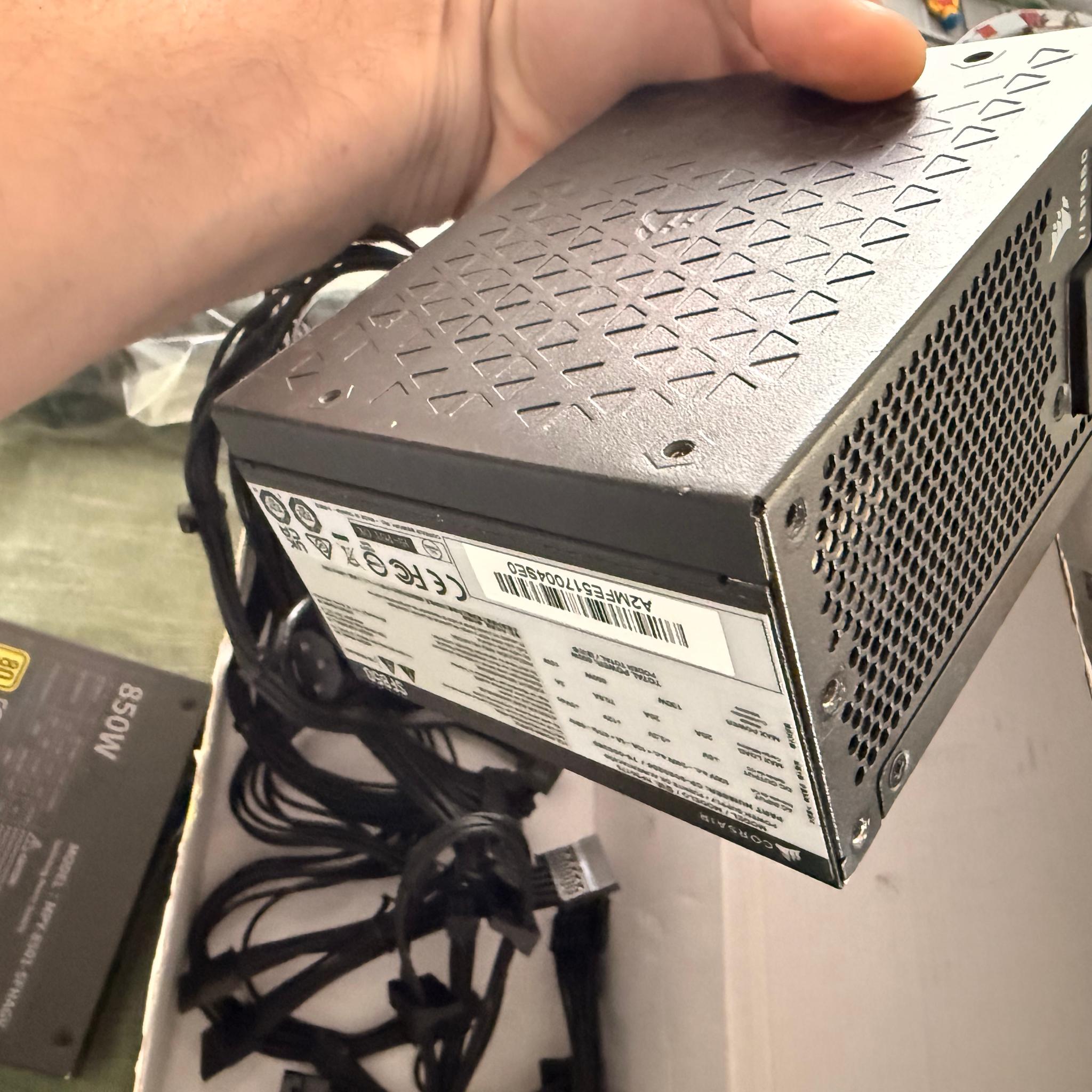 Corsair SF850L