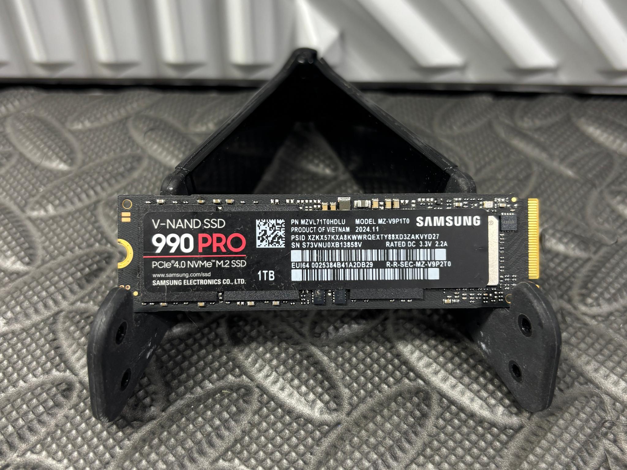 Samsung 990 PRO 1TB NVMe SSD | PCIe 4.0 Gen4 M.2 | Tested Good