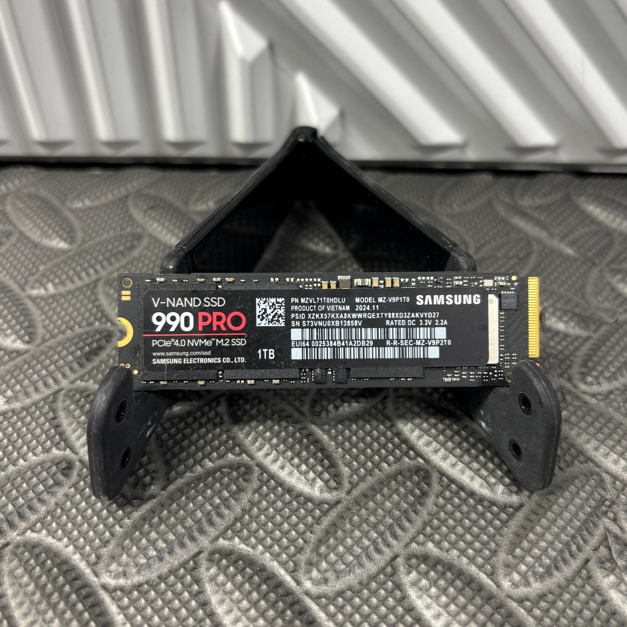 Samsung 990 PRO 1TB NVMe SSD | PCIe 4.0 Gen4 M.2 | Tested Good