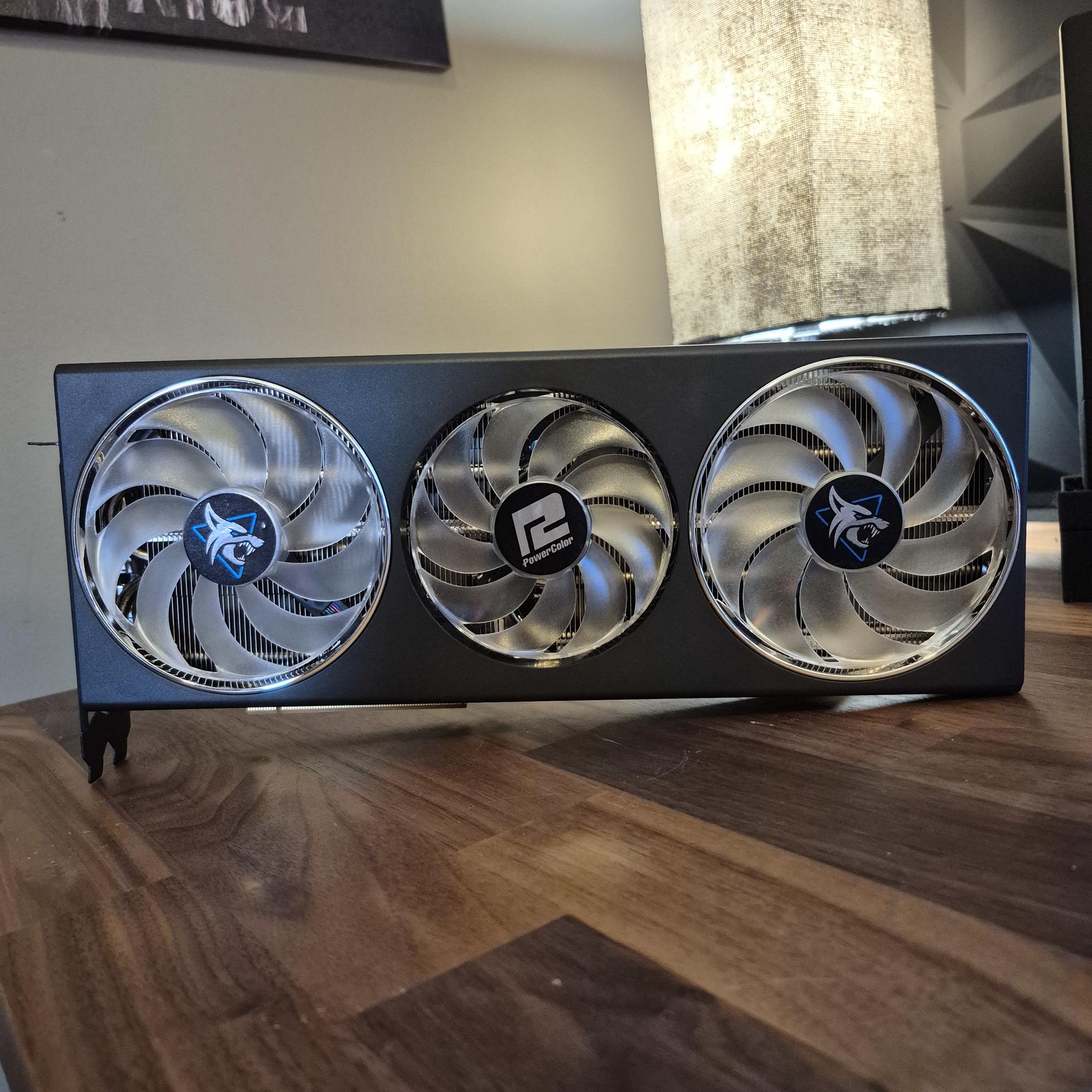 RX 7900 GRE 16 GB