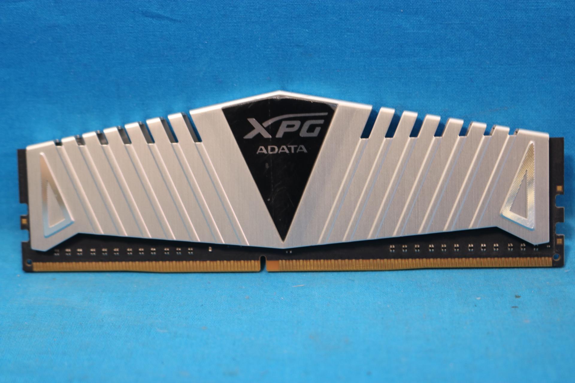 ADATA XPG Z1 8GB (1x8GB) DDR4-3200MHz Desktop RAM - 4323407857
