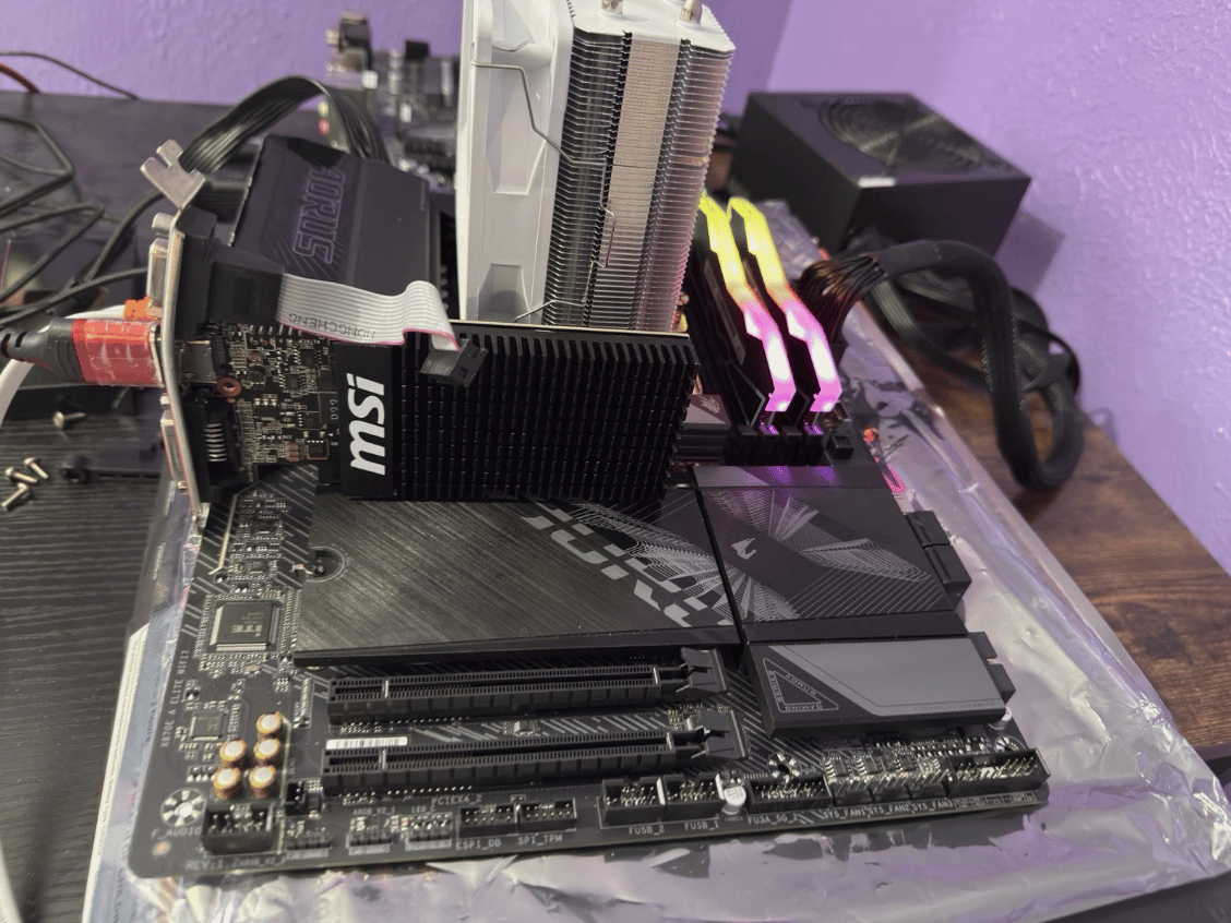 AORUS X870E AORUS ELITE WIFI7 ATX Gaming Motherboard AM5 DDR5