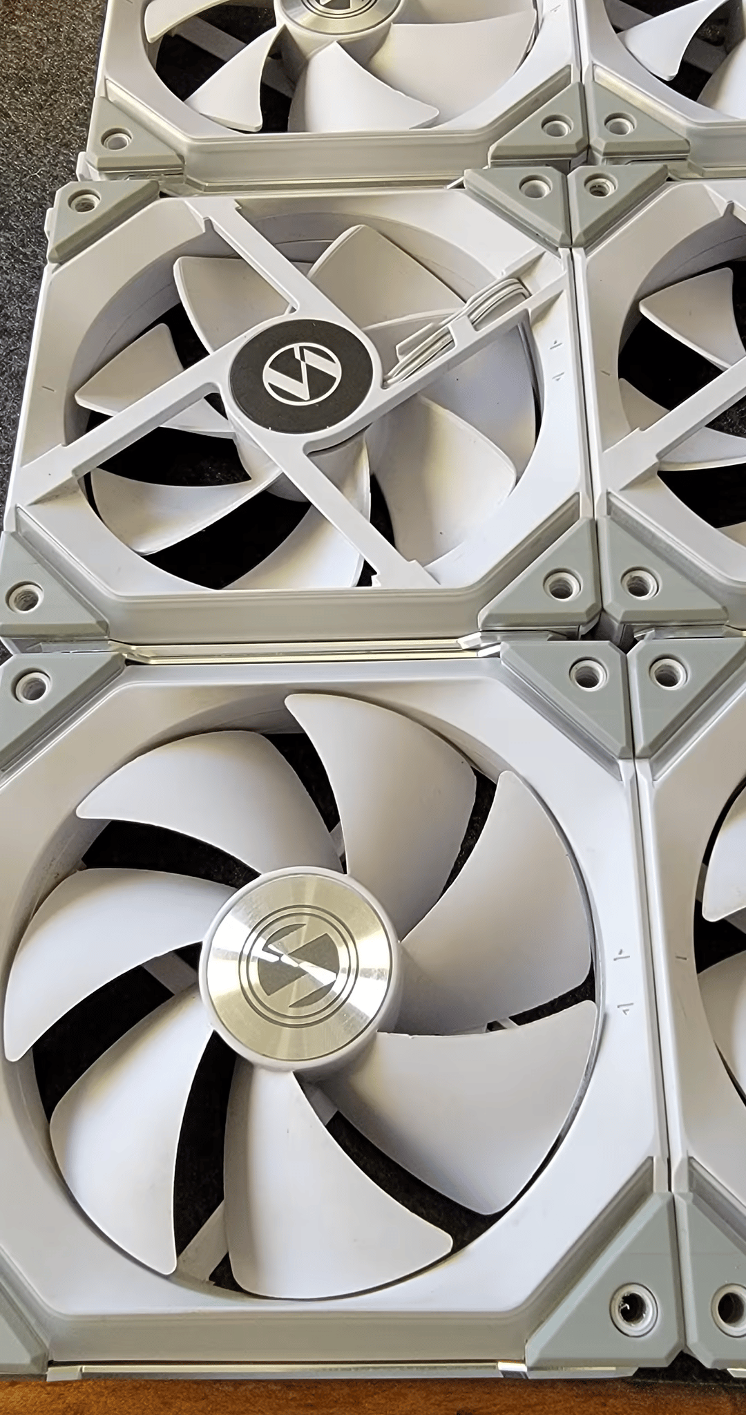 Lian Li UNI SL120 Case fans (9) White