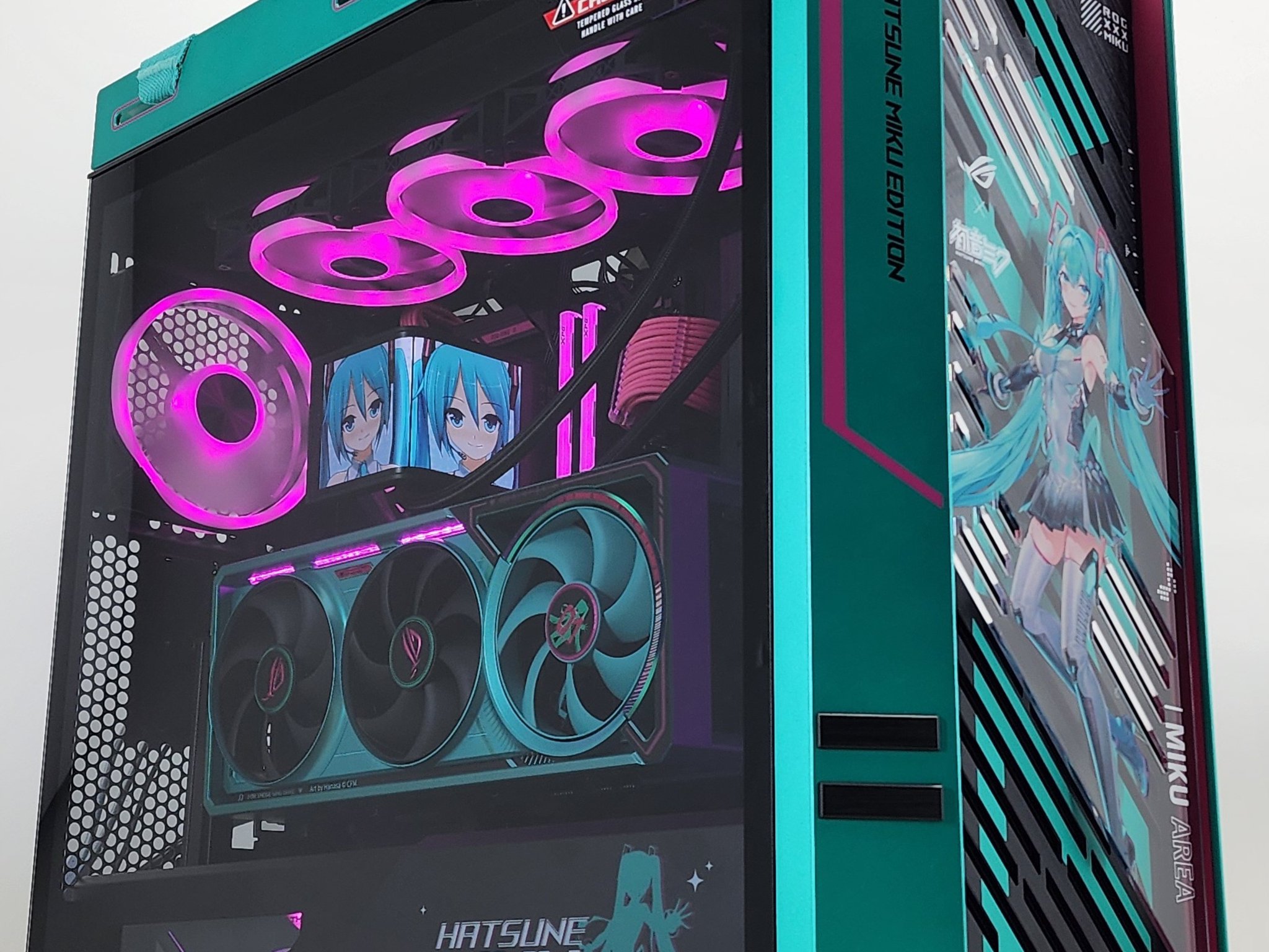 Gaming PC Ryzen 7 9800X3D 32GB 2TB SSD RTX 5080 16GB W11 Hatsune Miku Computer