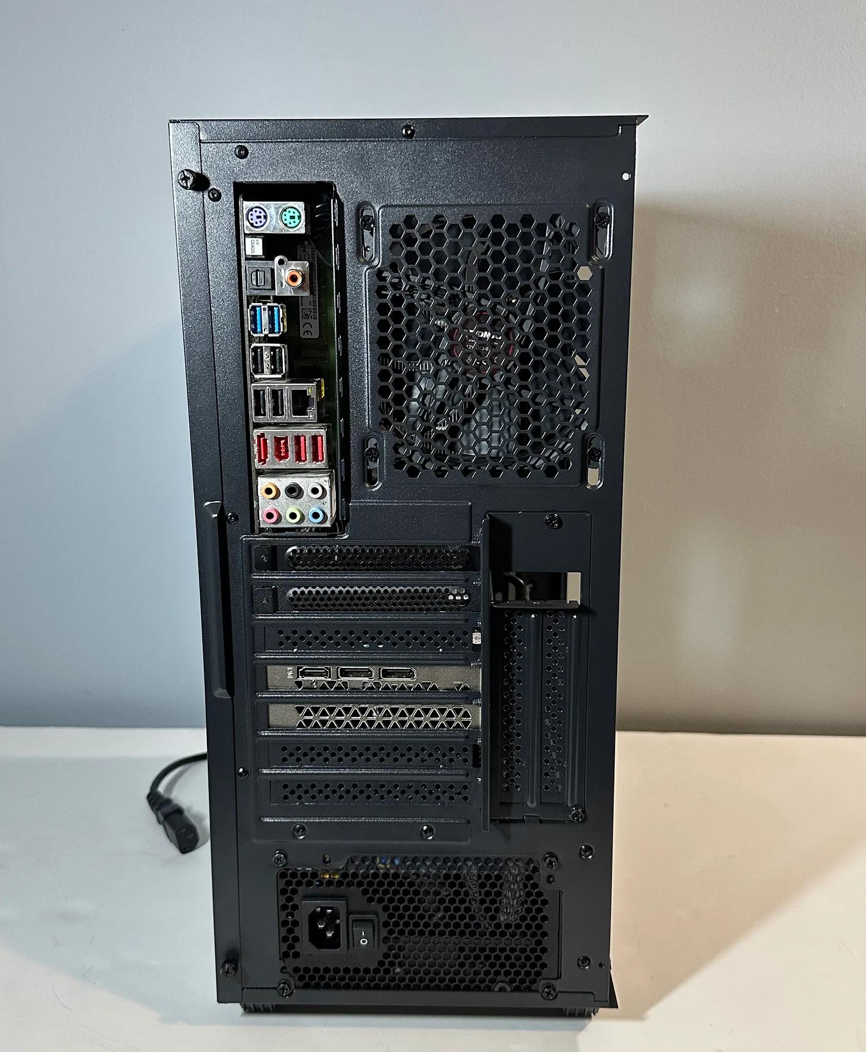 RX 580 8GB | INTEL i7-3820 | 16GB RAM | 480GB SSD | Custom RGB Gaming PC WIFI WIN10