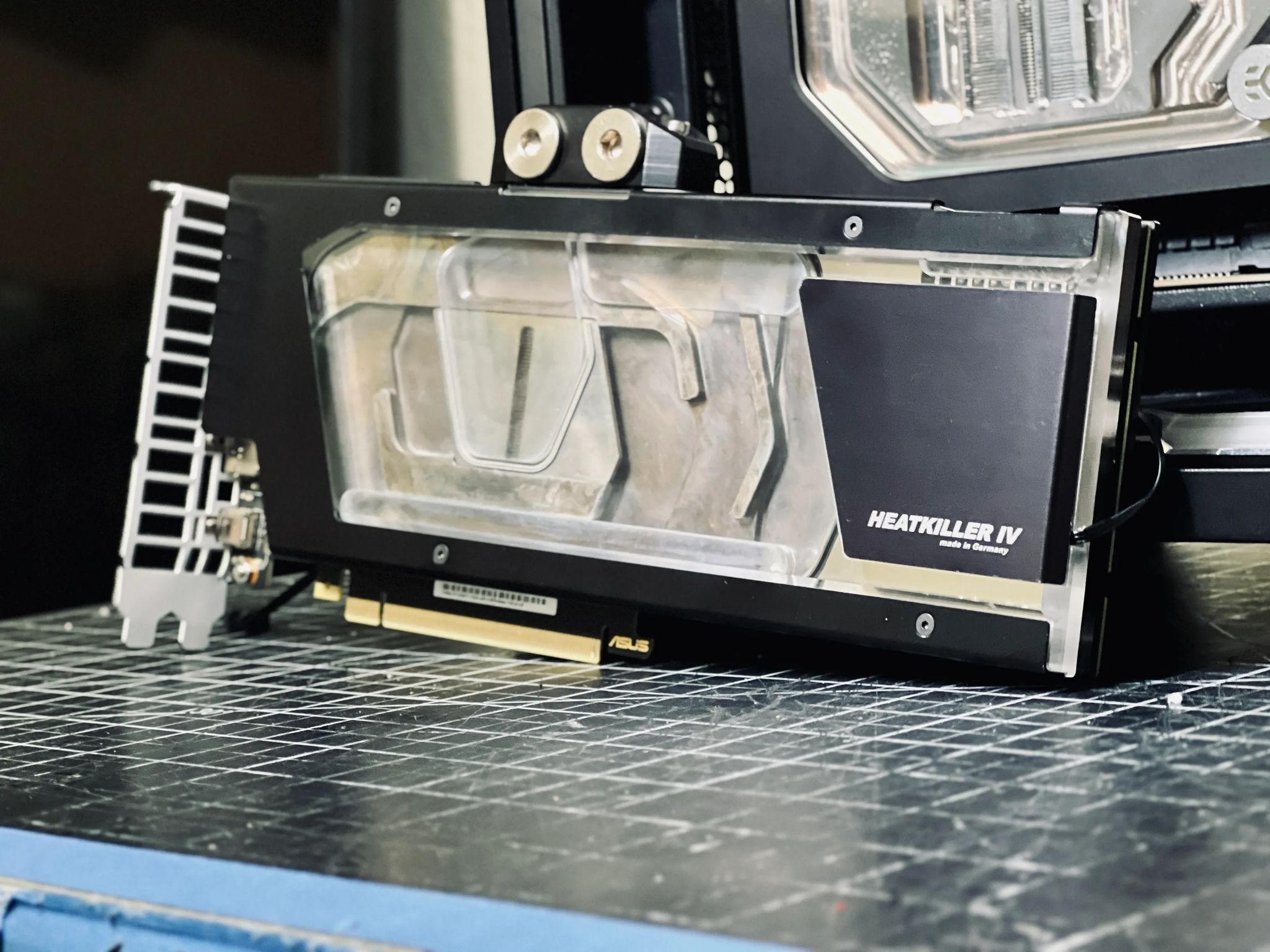 Asus RTX 2080 Ti Turbo w/ Heatkiller IV block/backplate