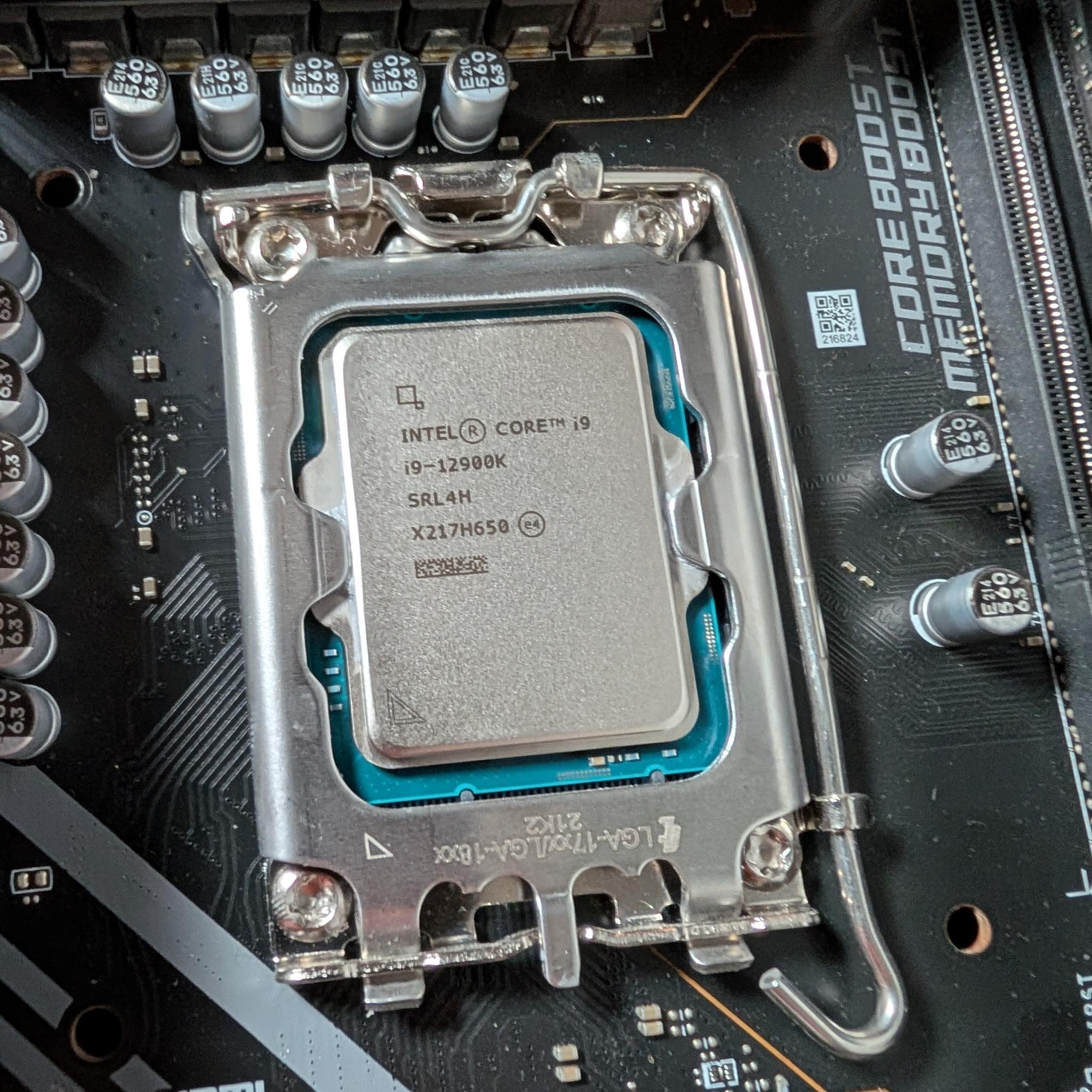 Intel Core i9-12900K