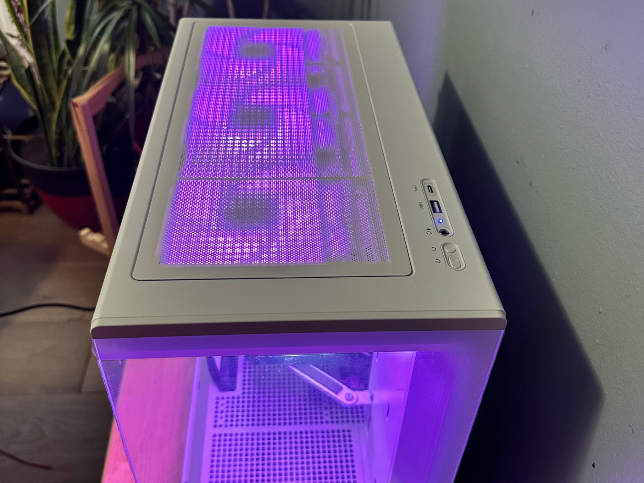 Ryzen 7 5700x|PNY 3060 TI|16g DDR4 Ram|Asrock B550 Pro White|512g M.2 NVME| 1 TB 3.5" HDD|Zalman P10