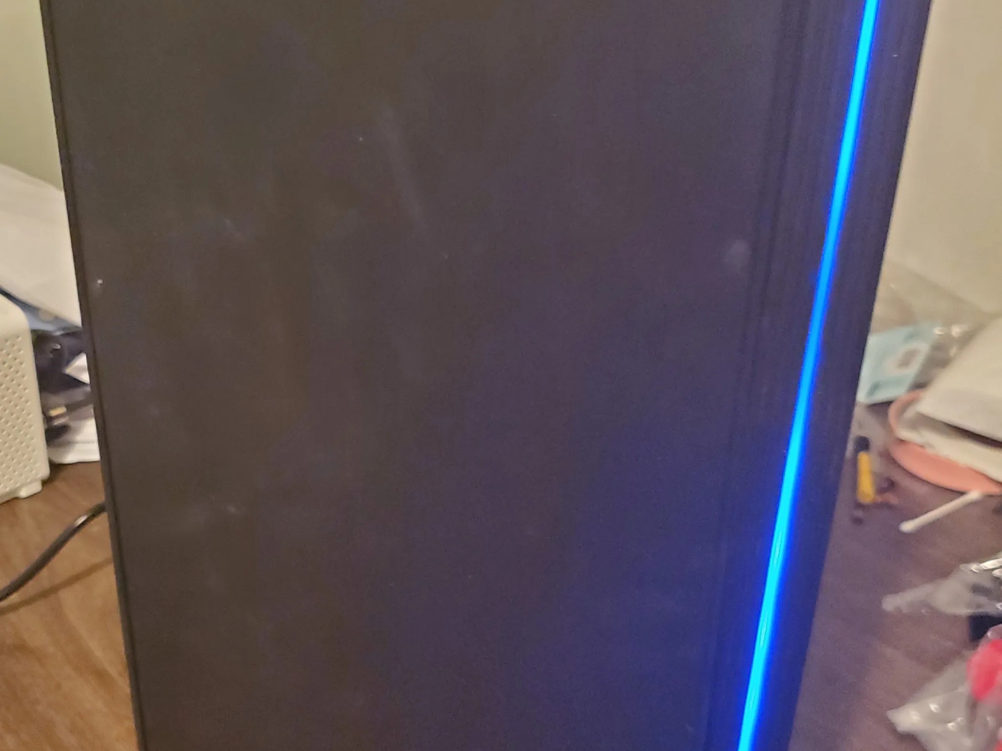 High End Gaming PC (i5-9600KF + Radeon RX Vega 56) SPECS AND BENCHMARKS IN DESCRIPTION! 